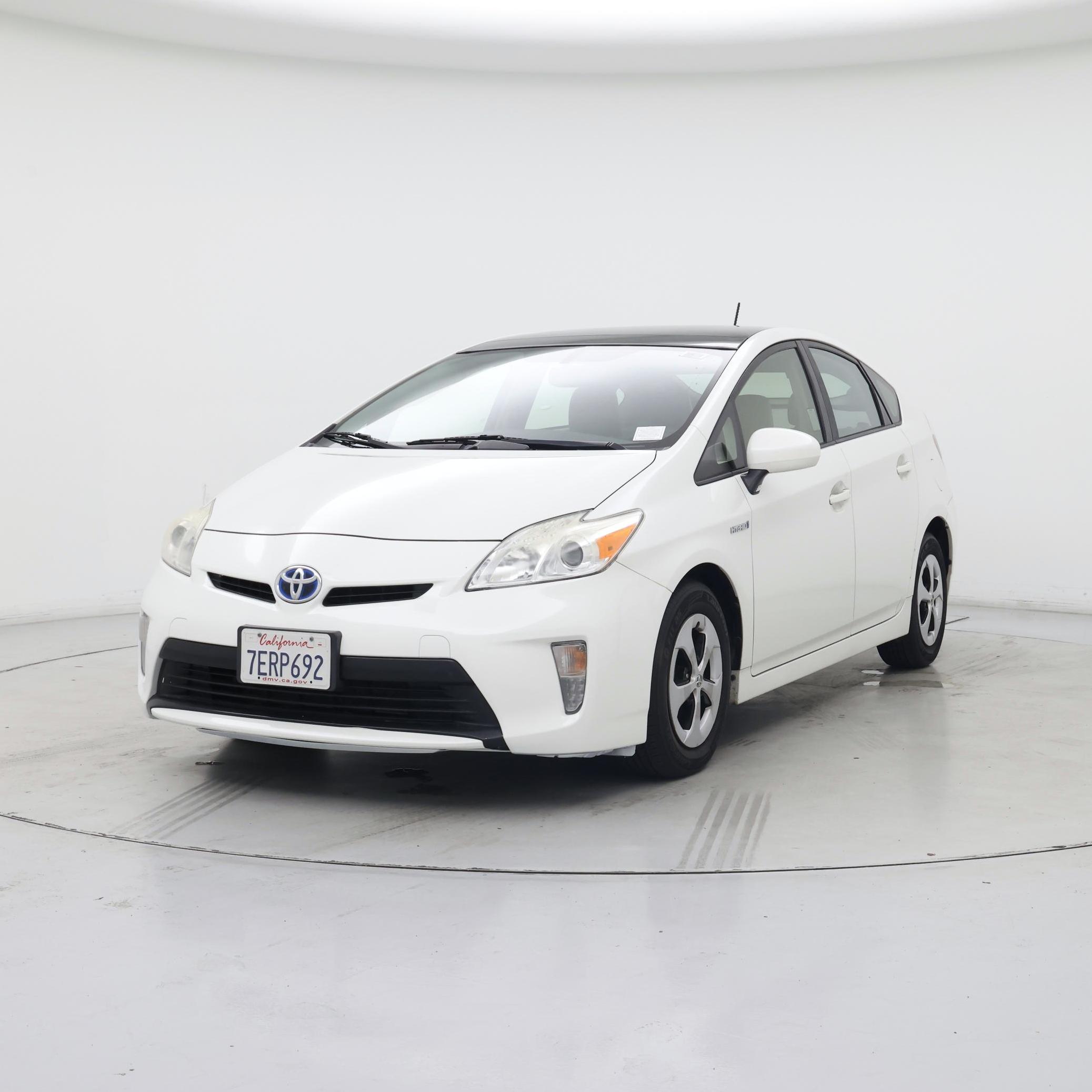 Thumbnail: 2014 Toyota Prius - 4