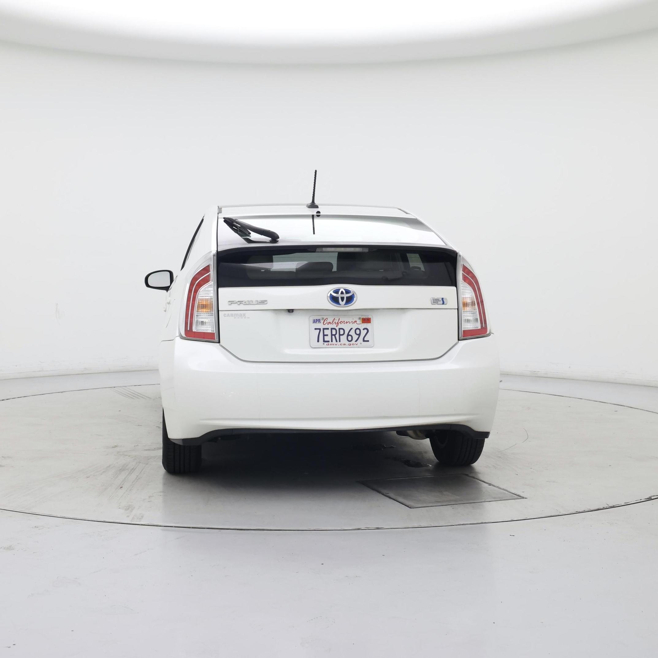Thumbnail: 2014 Toyota Prius - 6