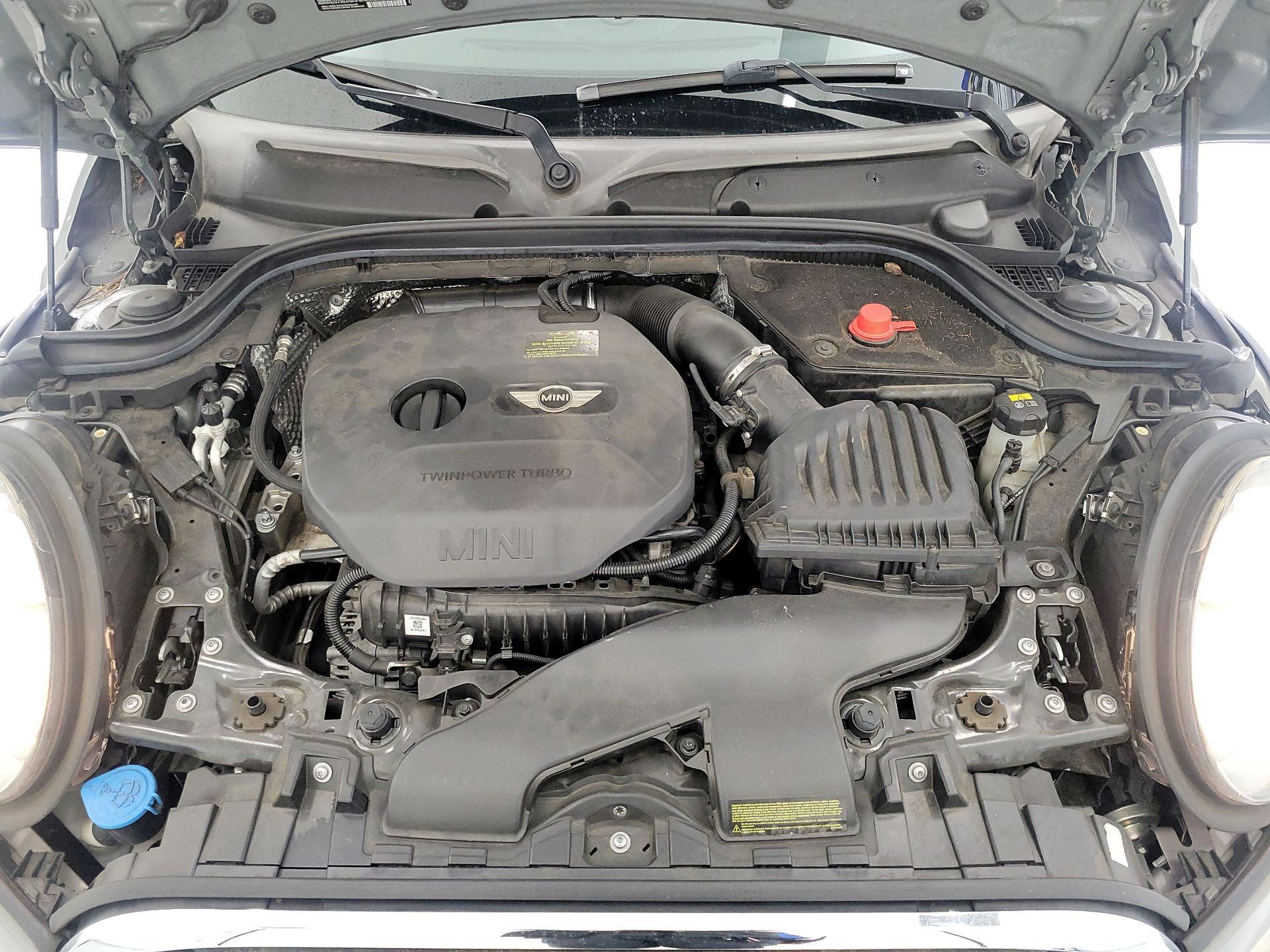Thumbnail: 2016 MINI Cooper Hardtop - 20