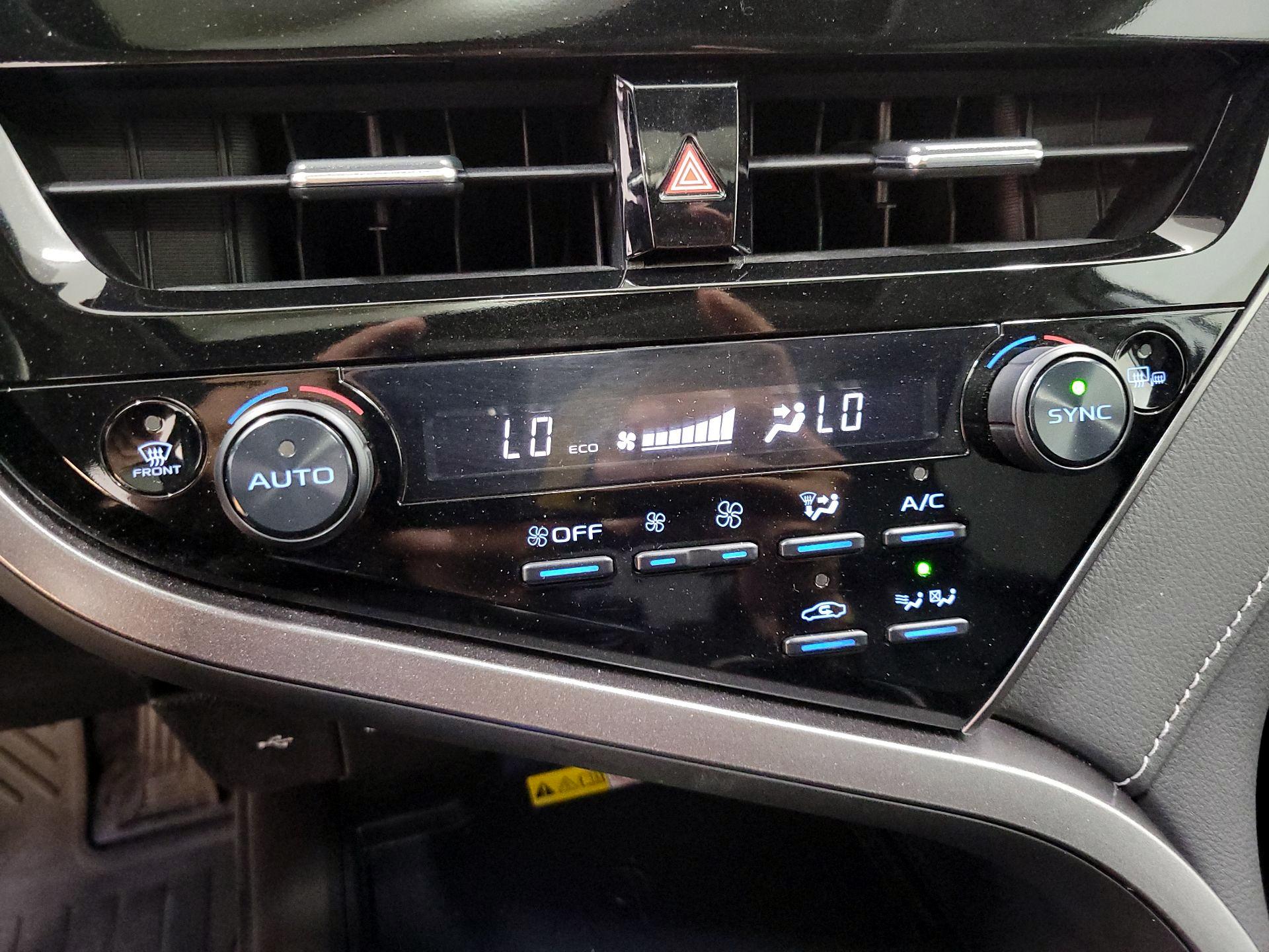 Thumbnail: 2024 Toyota Camry - 16