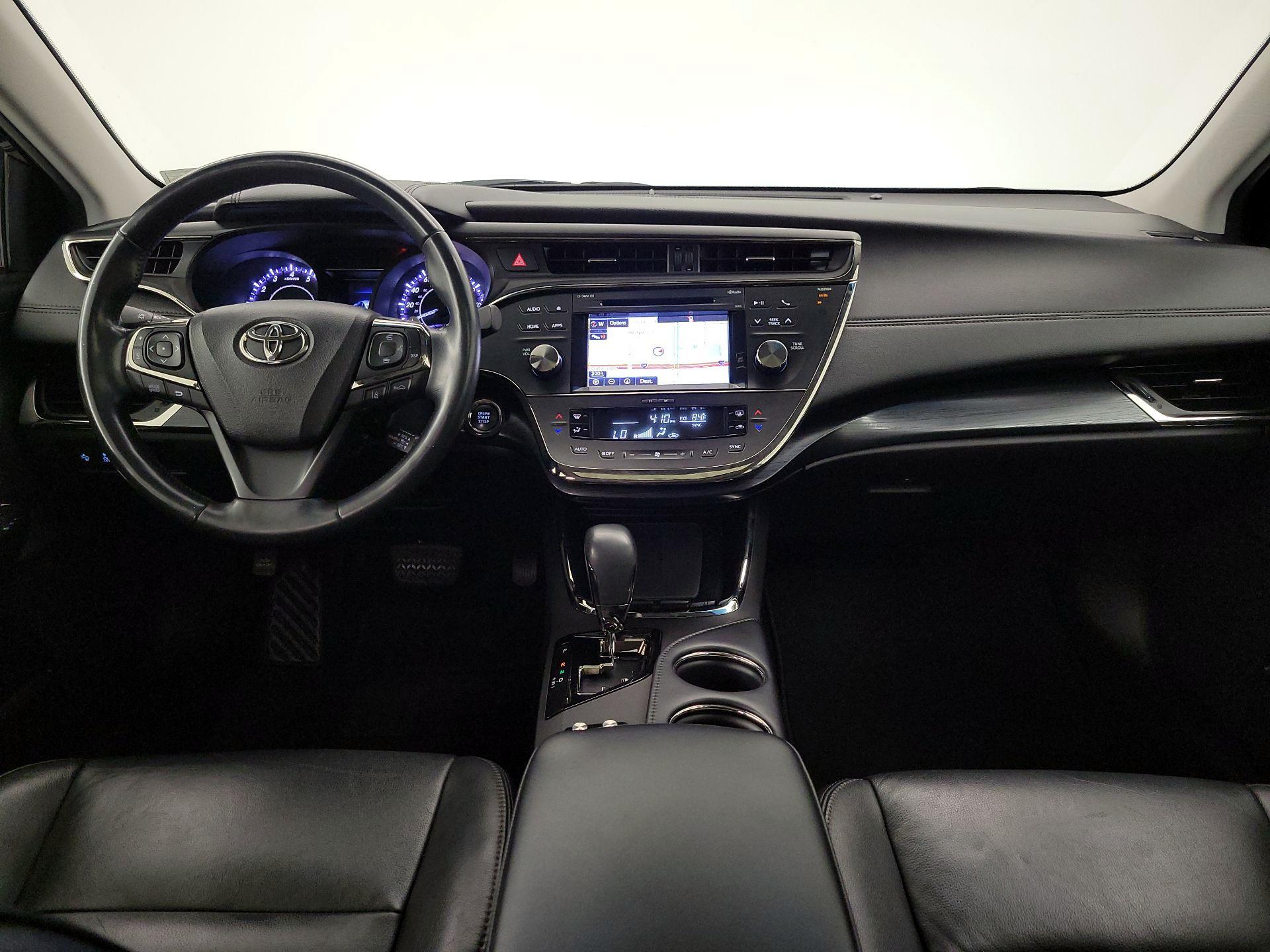 Thumbnail: 2017 Toyota Avalon - 9