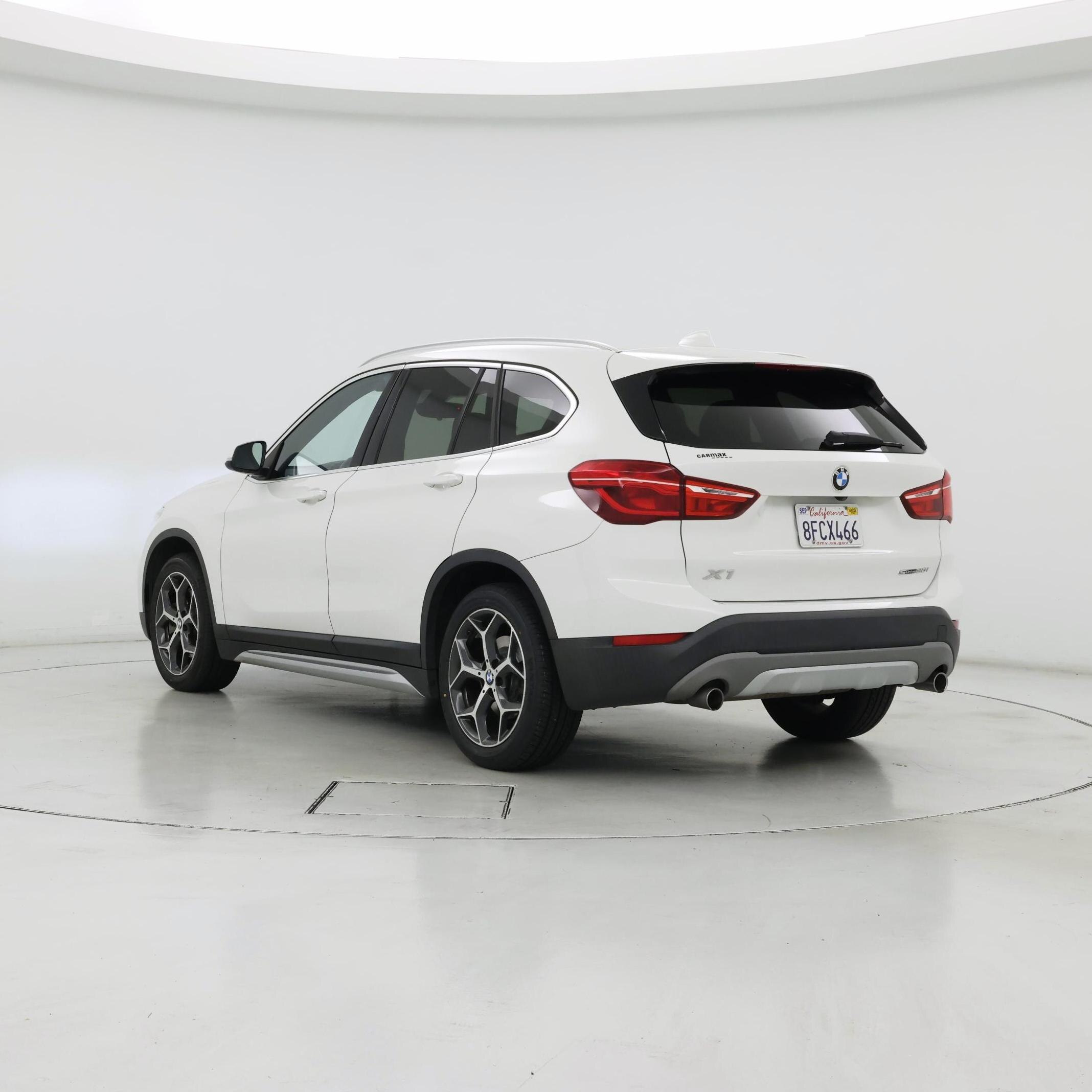 Thumbnail: 2018 BMW X1 - 2