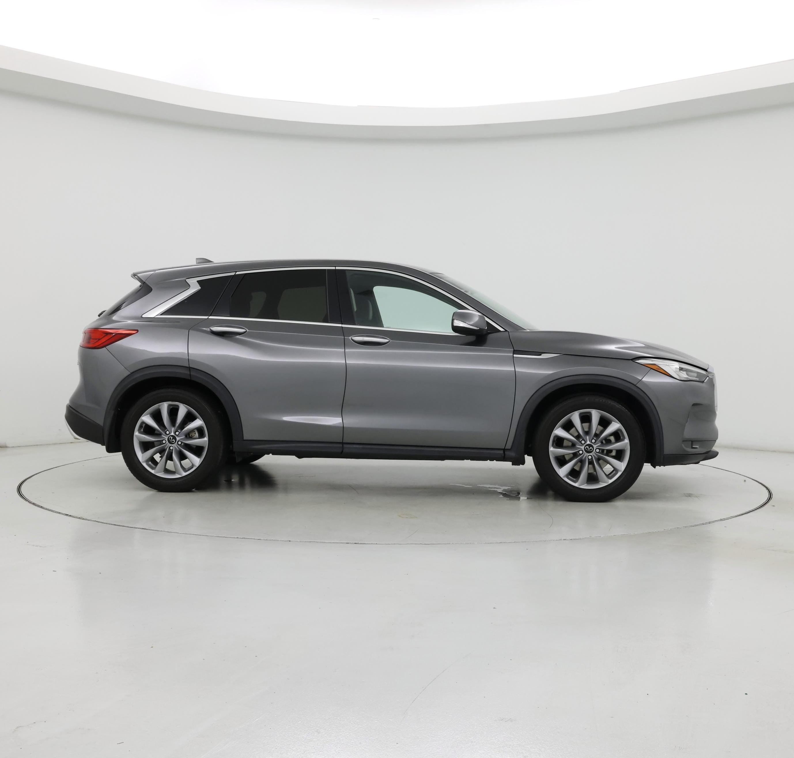 Thumbnail: 2021 INFINITI QX50 - 7