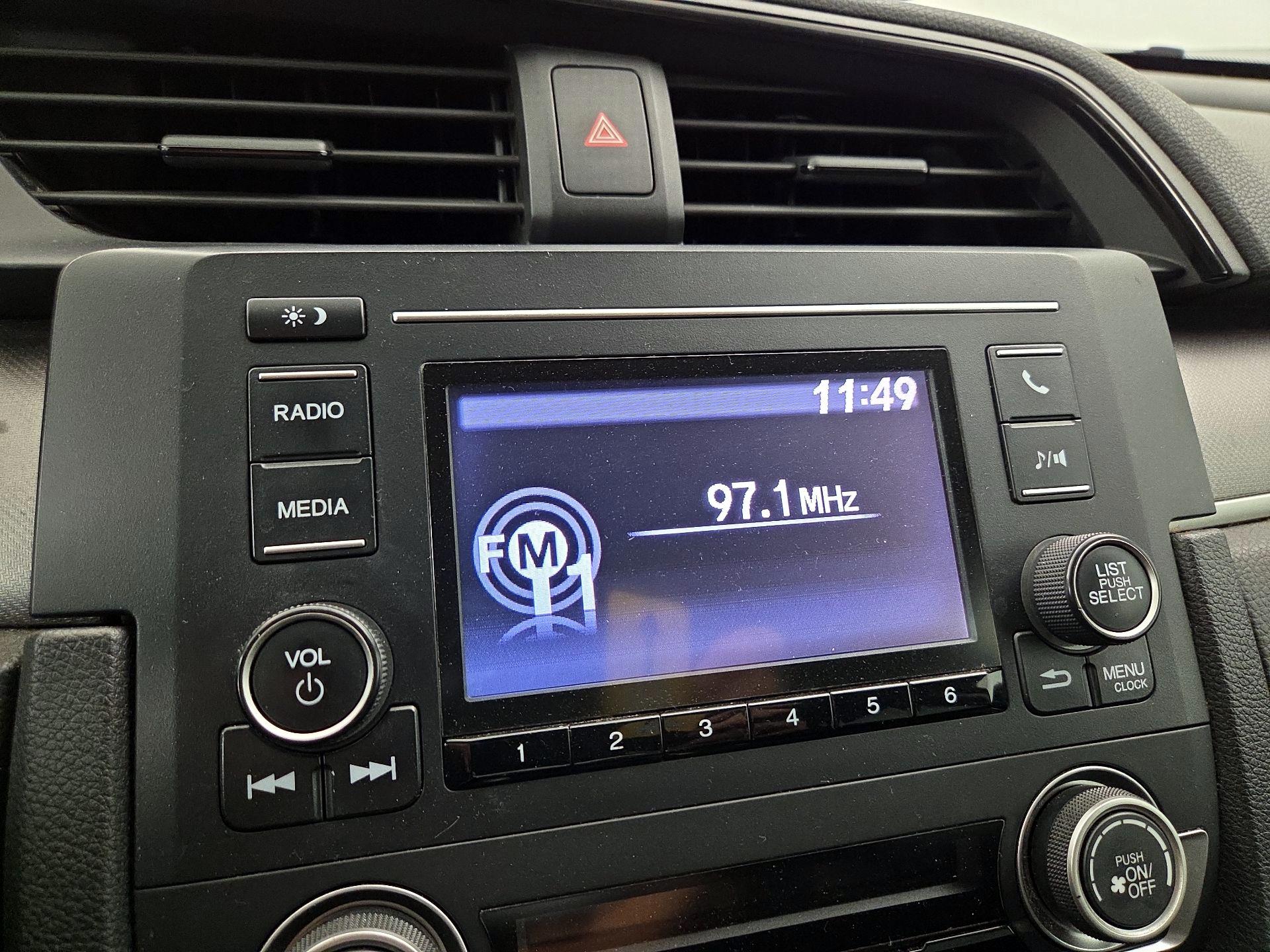 Thumbnail: 2016 Honda Civic - 15