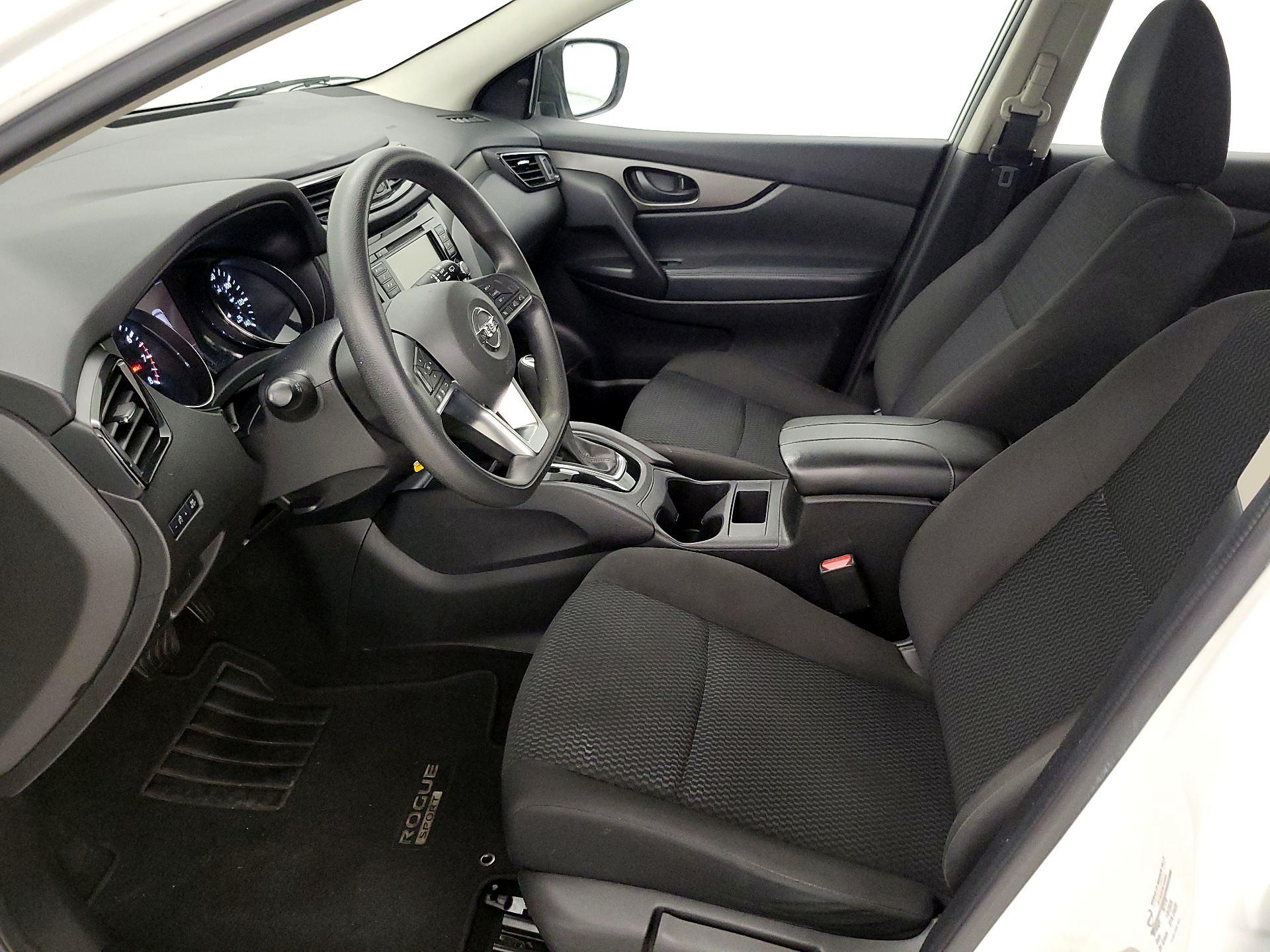 Thumbnail: 2019 Nissan Rogue Sport - 11