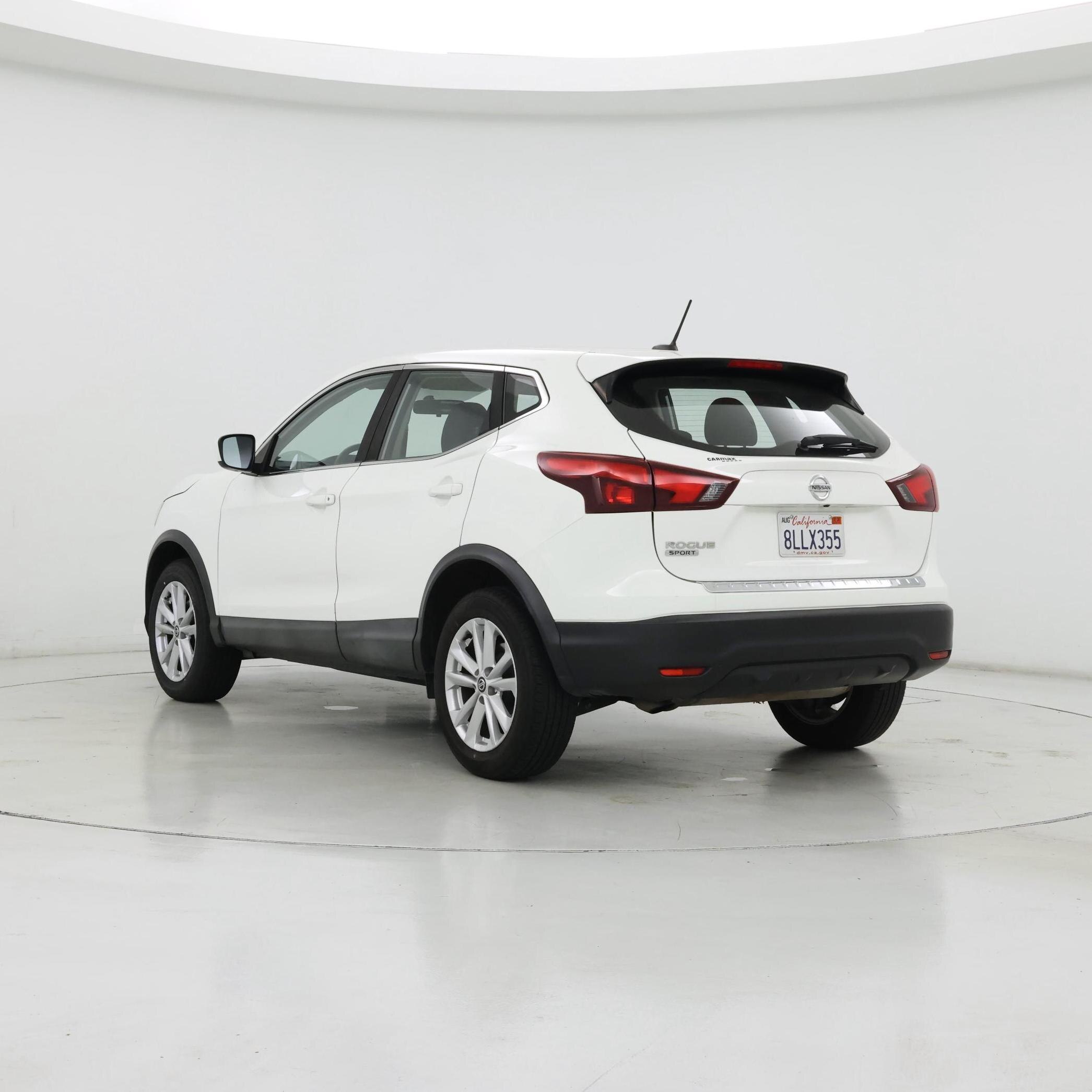 Thumbnail: 2019 Nissan Rogue Sport - 2