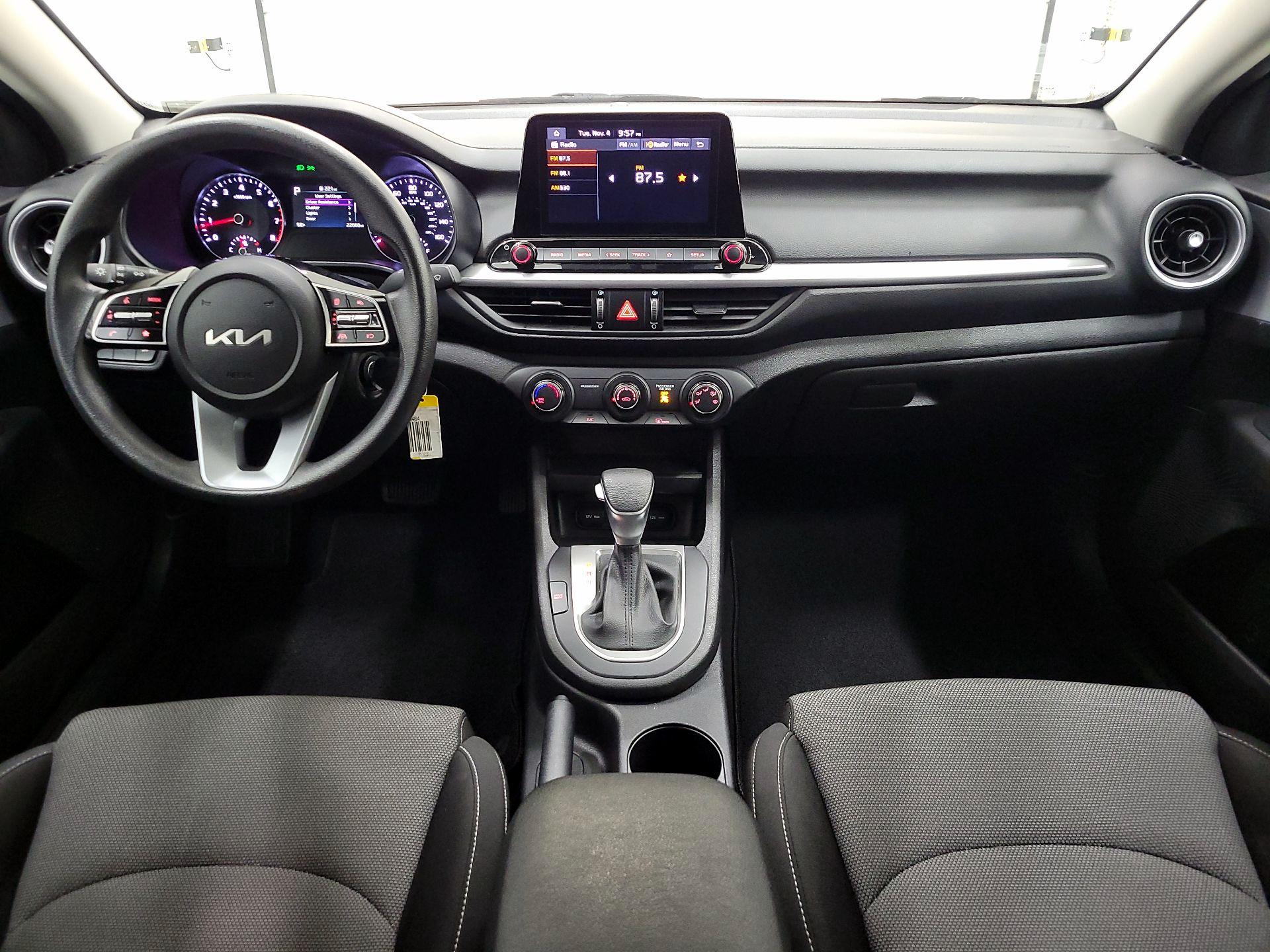 Thumbnail: 2023 Kia Forte - 9