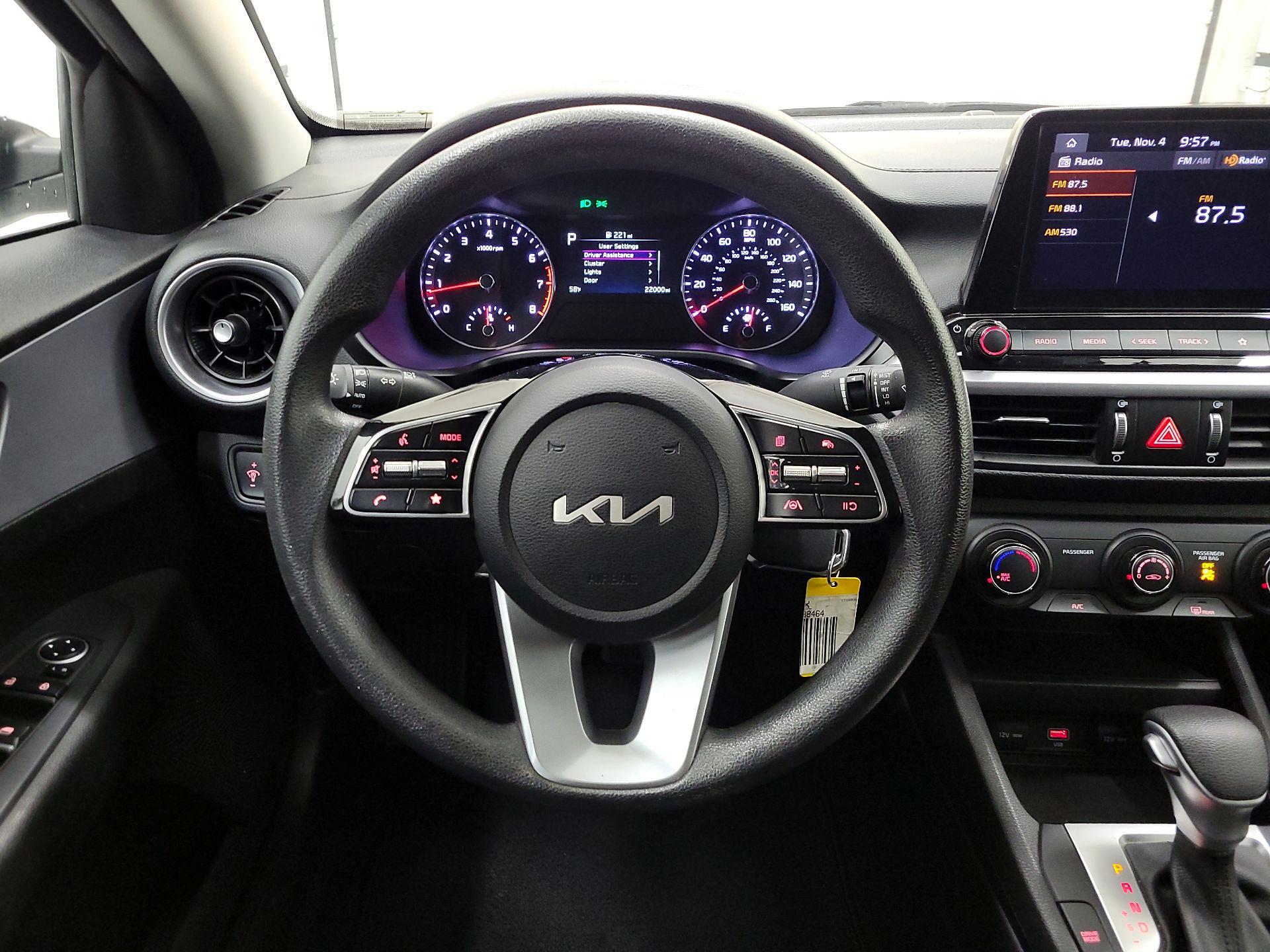 Thumbnail: 2023 Kia Forte - 10