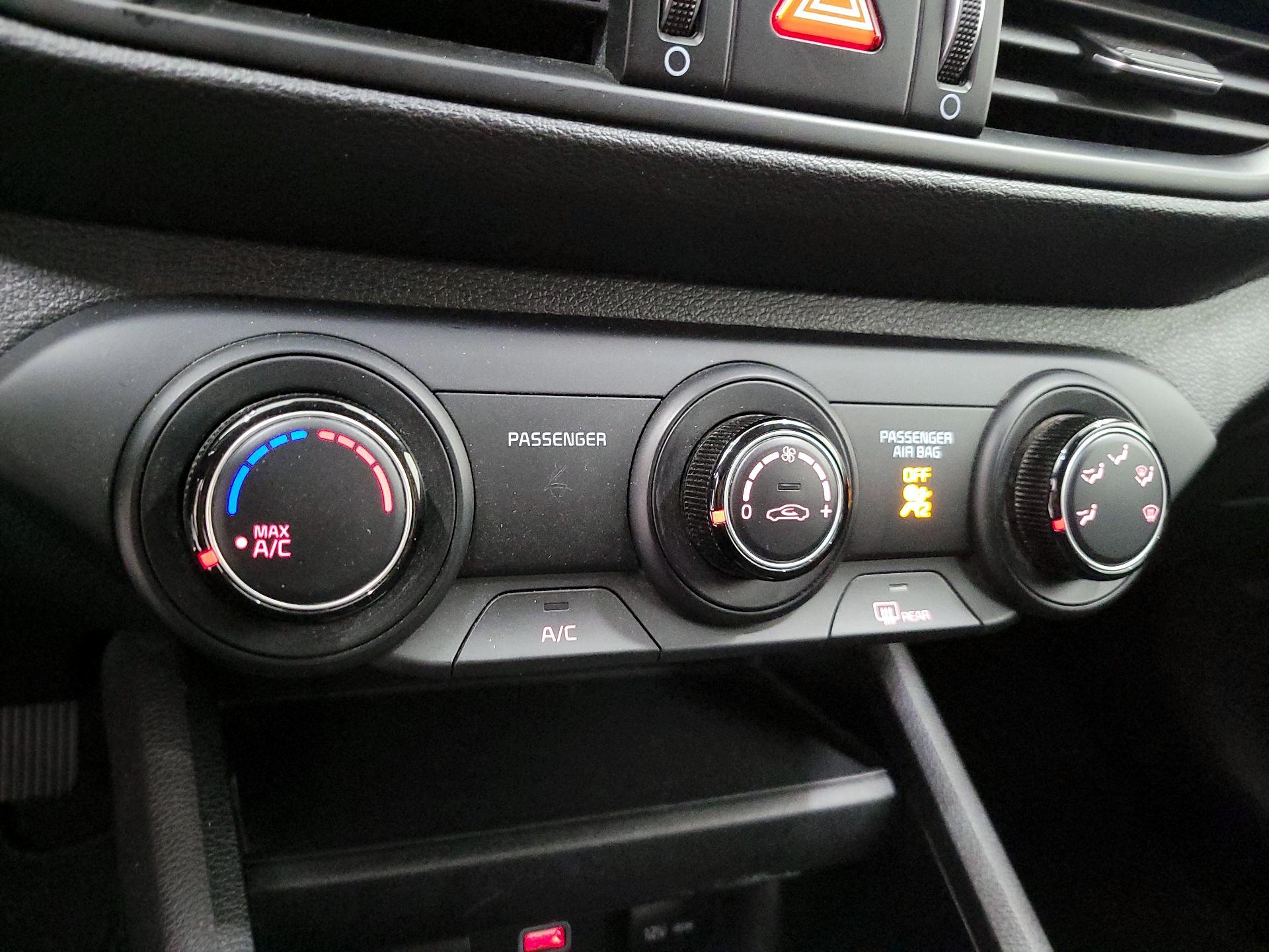 Thumbnail: 2023 Kia Forte - 16