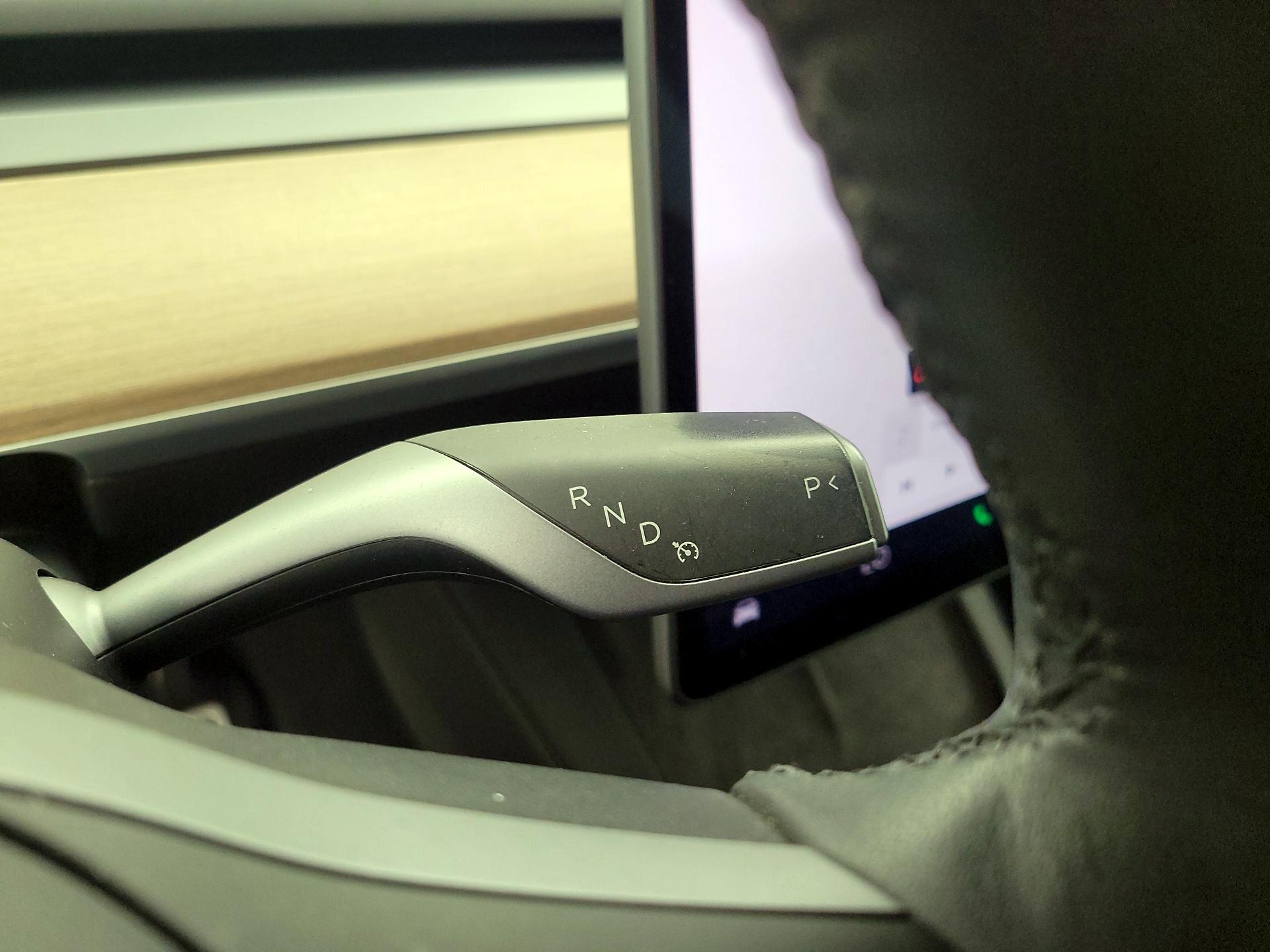 Thumbnail: 2022 Tesla Model Y - 16