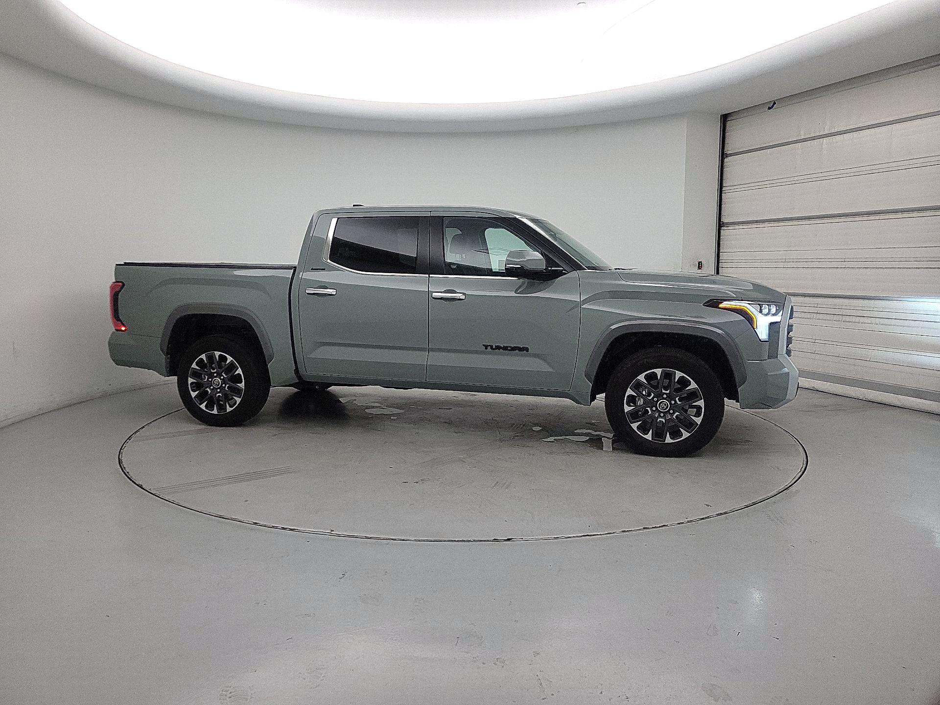 Thumbnail: 2024 Toyota Tundra - 4