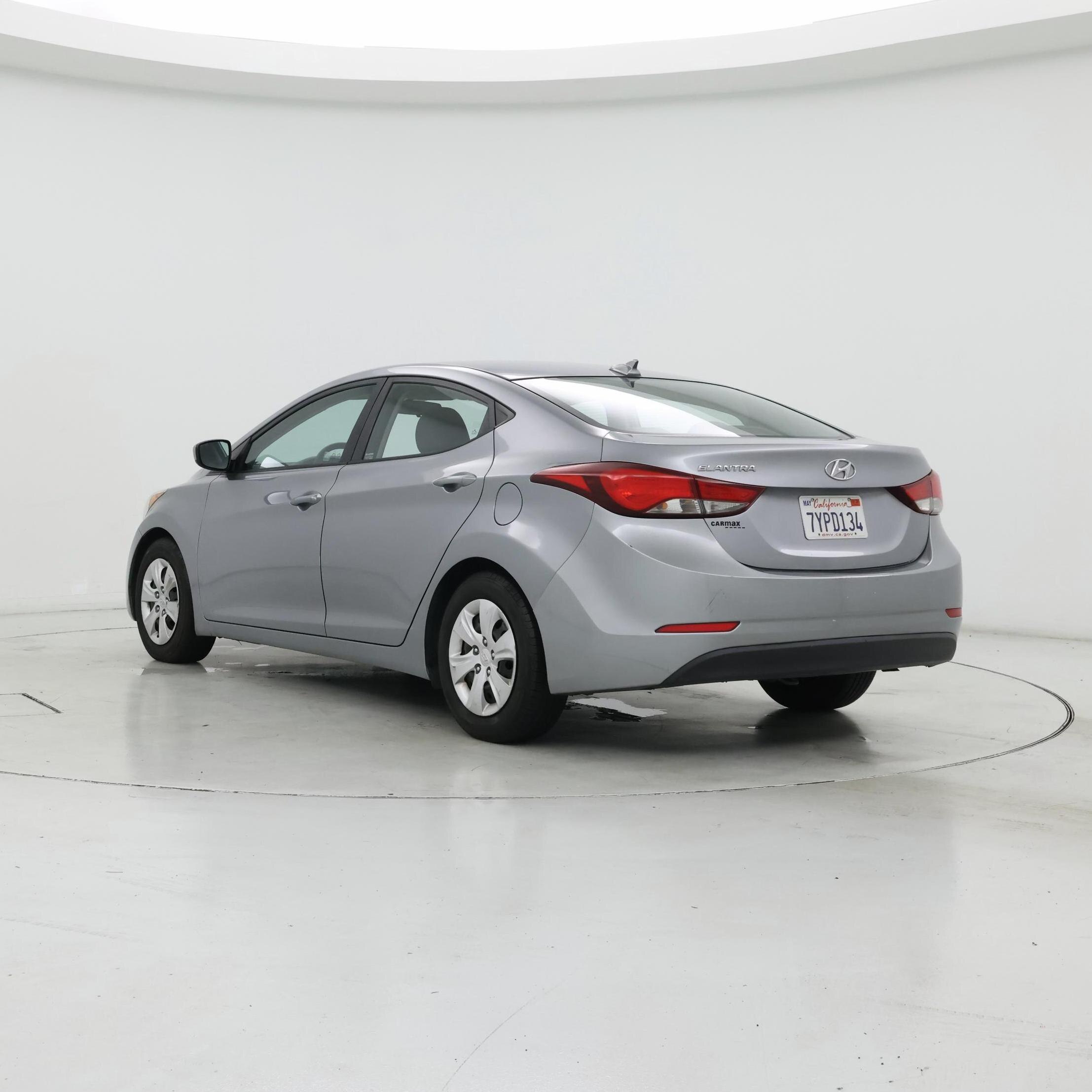 Thumbnail: 2016 Hyundai Elantra - 2
