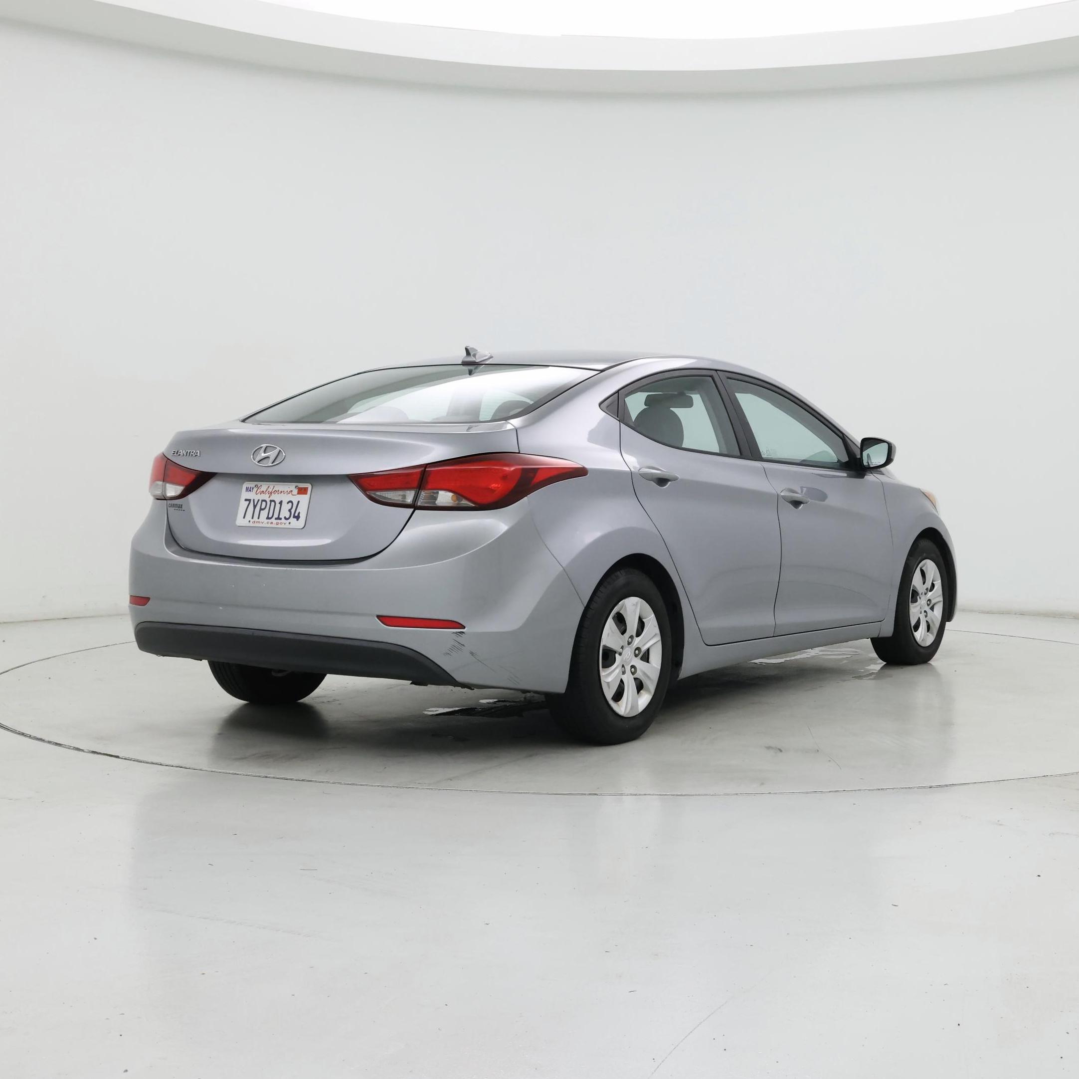 Thumbnail: 2016 Hyundai Elantra - 8