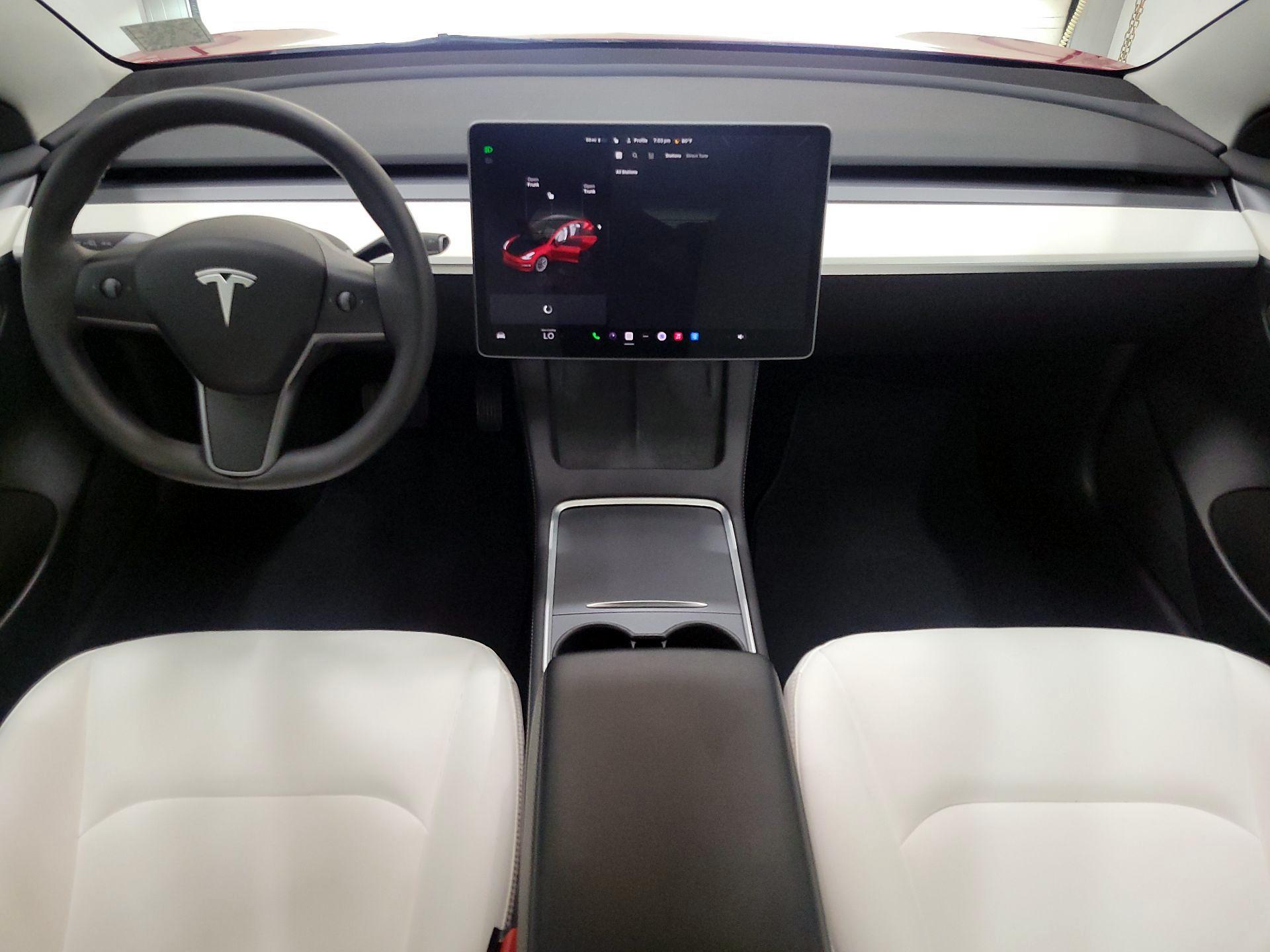 Thumbnail: 2023 Tesla Model 3 - 8