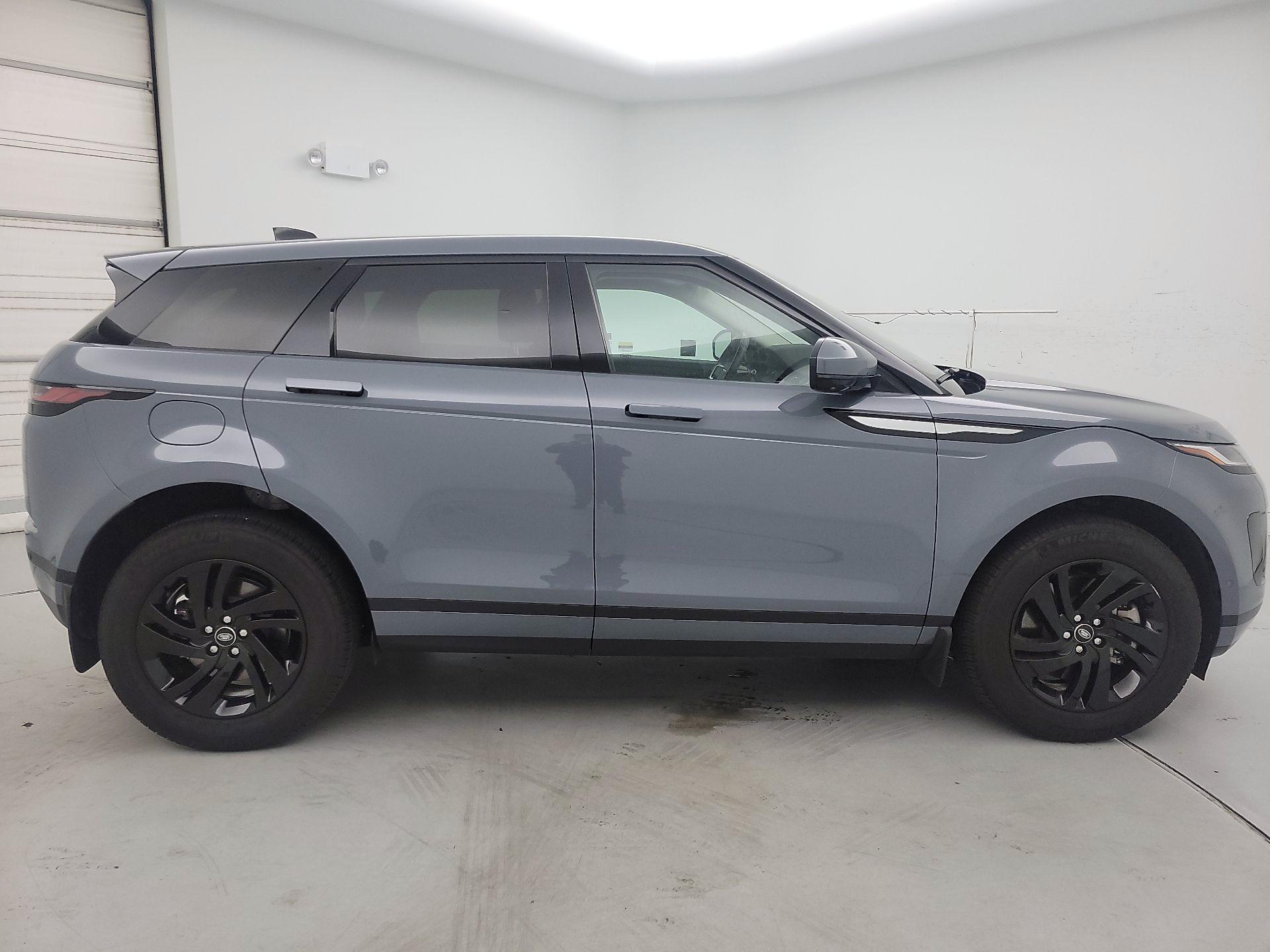 Thumbnail: 2021 Land Rover Range Rover Evoque - 4
