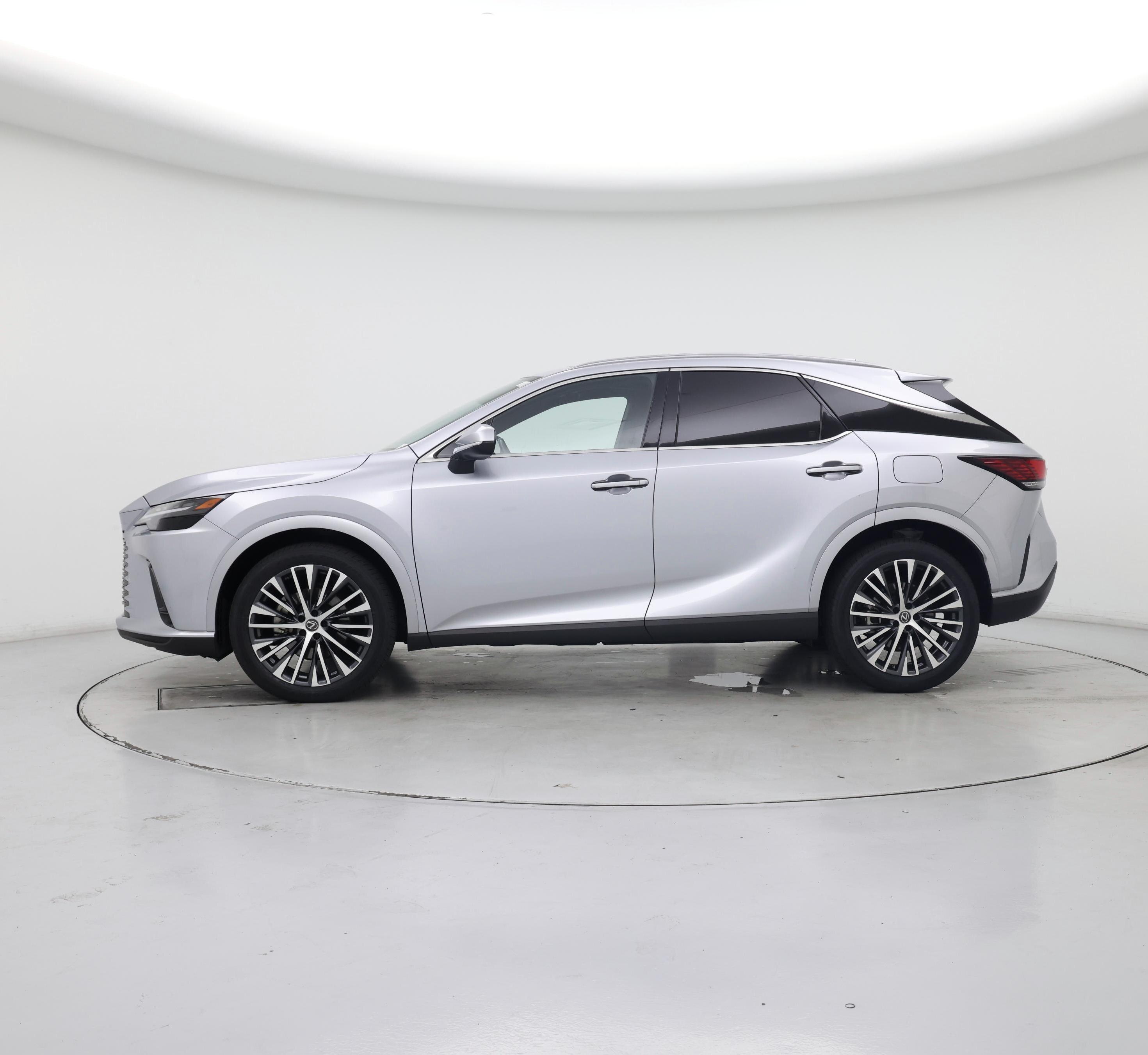 Thumbnail: 2023 Lexus RX - 3