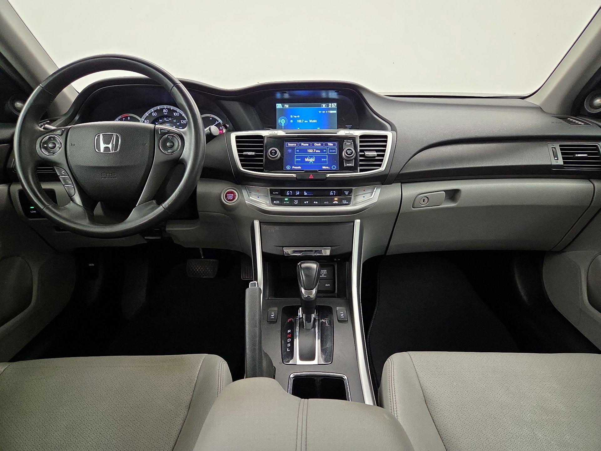 Thumbnail: 2015 Honda Accord - 9