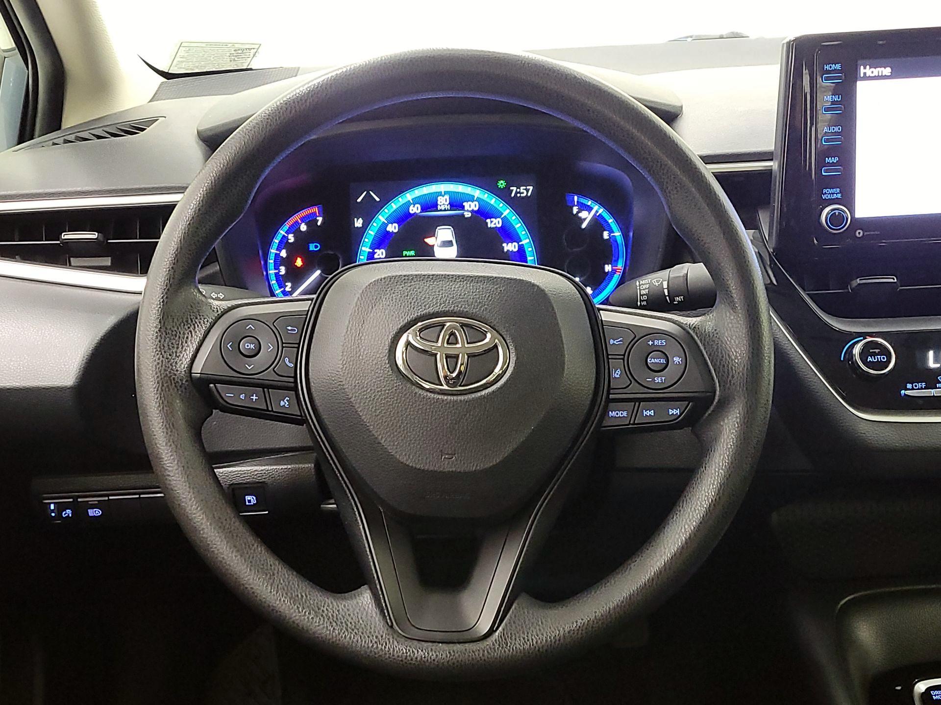 Thumbnail: 2022 Toyota Corolla - 10