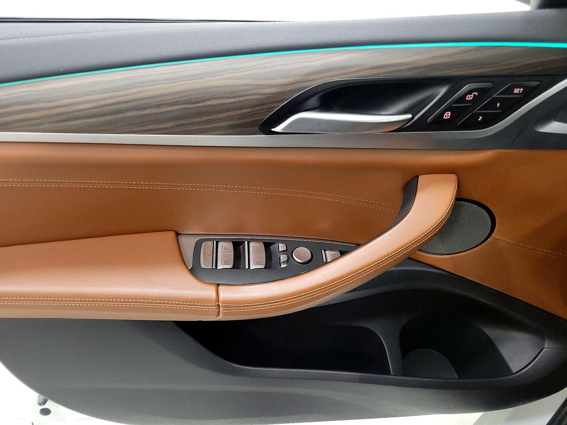 Thumbnail: 2020 BMW X4 - 12