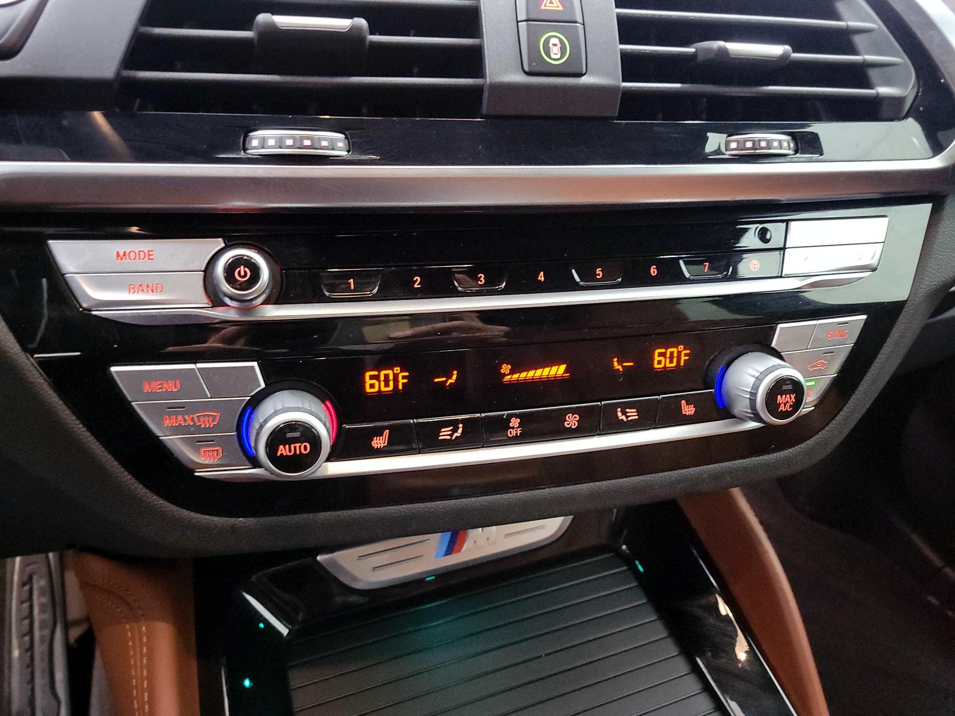 Thumbnail: 2020 BMW X4 - 15