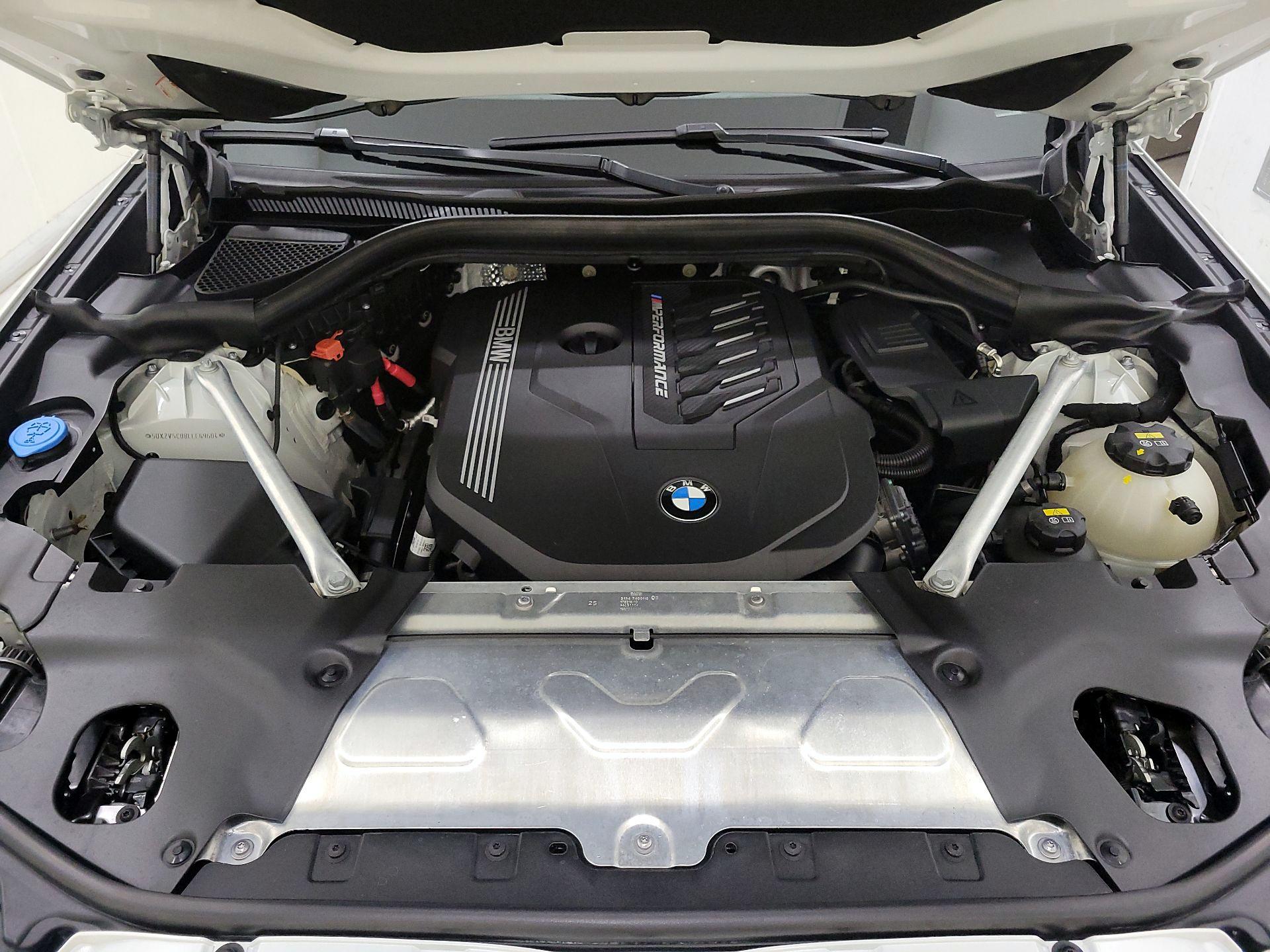Thumbnail: 2020 BMW X4 - 20