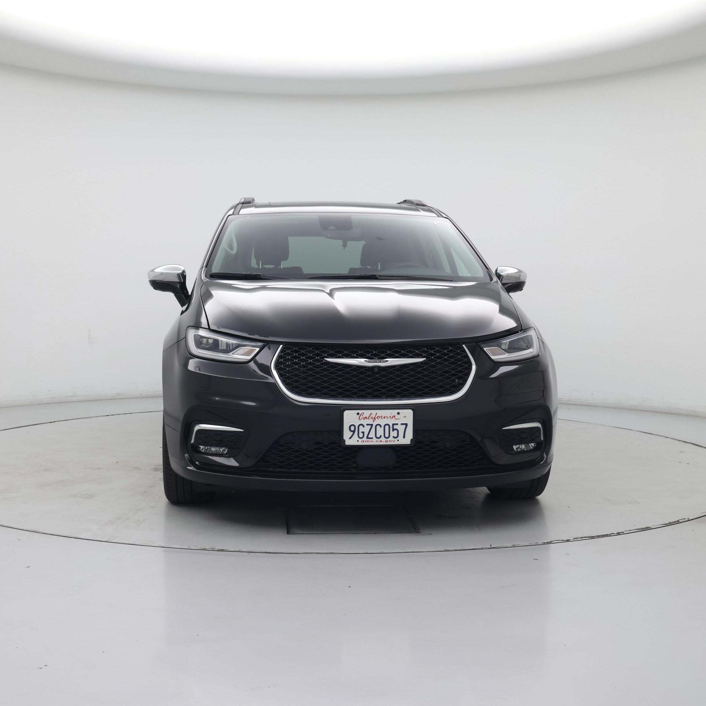 Thumbnail: 2023 Chrysler Pacifica - 5