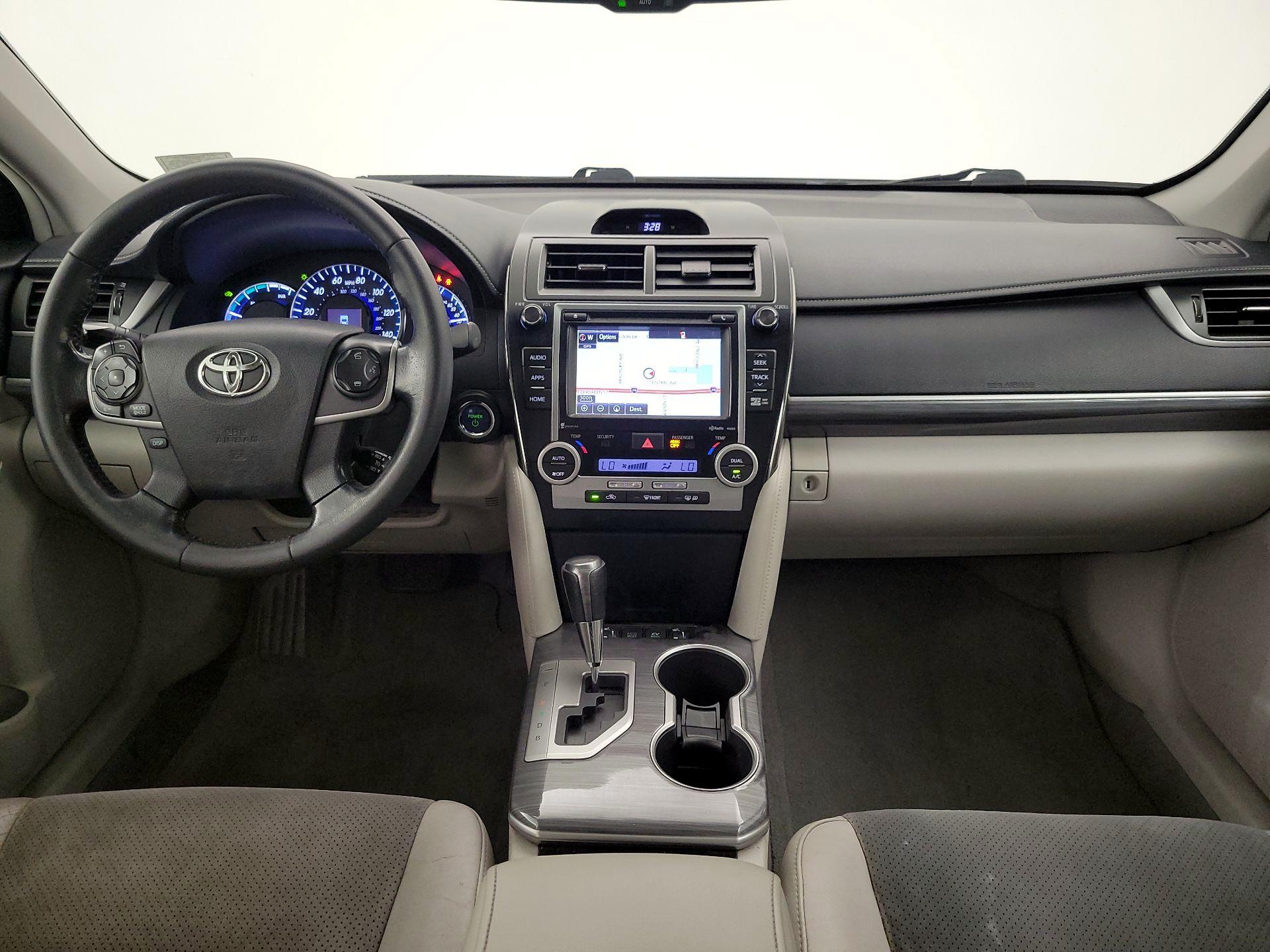 Thumbnail: 2014 Toyota Camry - 9
