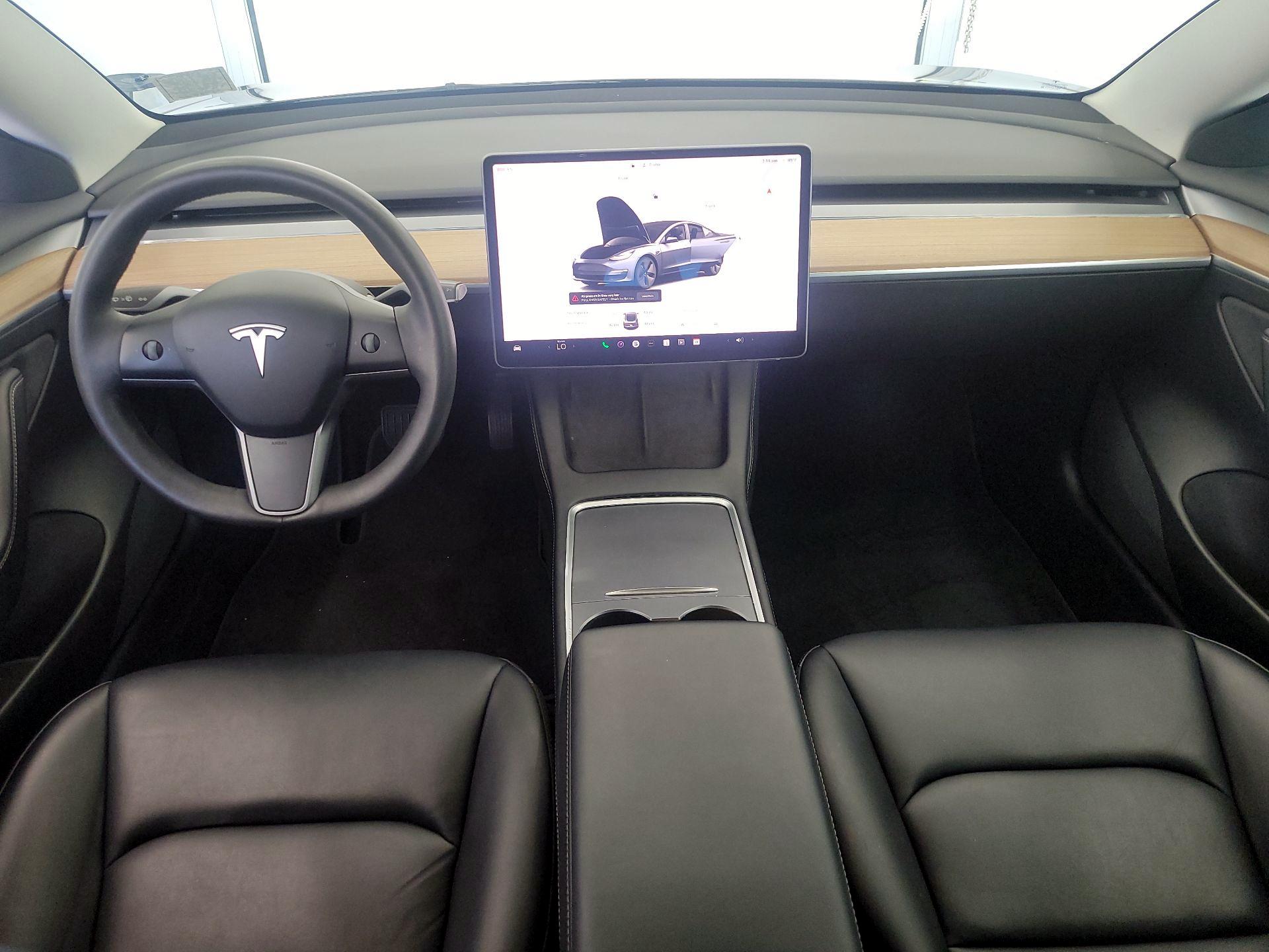 Thumbnail: 2022 Tesla Model 3 - 9