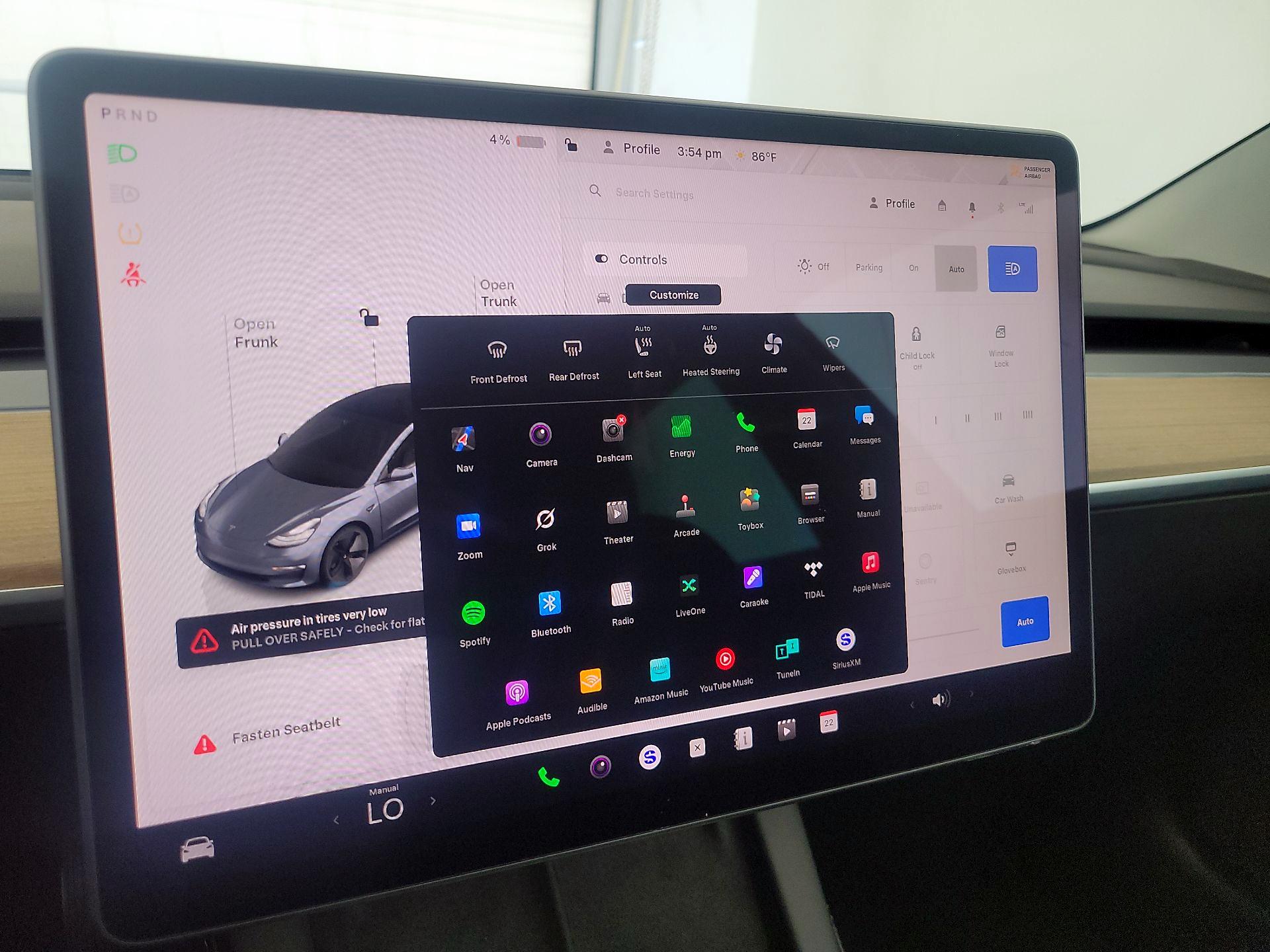 Thumbnail: 2022 Tesla Model 3 - 13