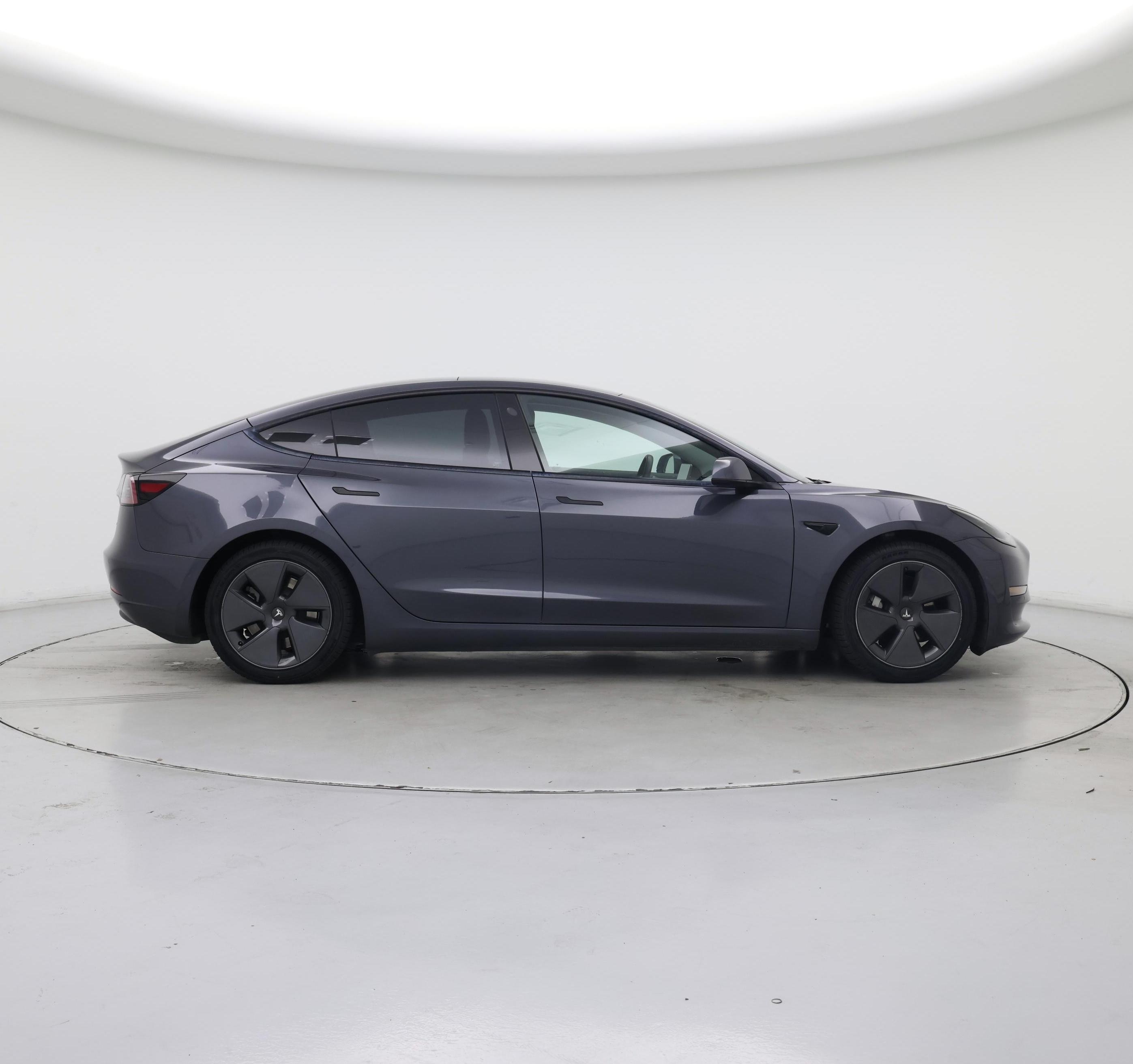 Thumbnail: 2022 Tesla Model 3 - 7