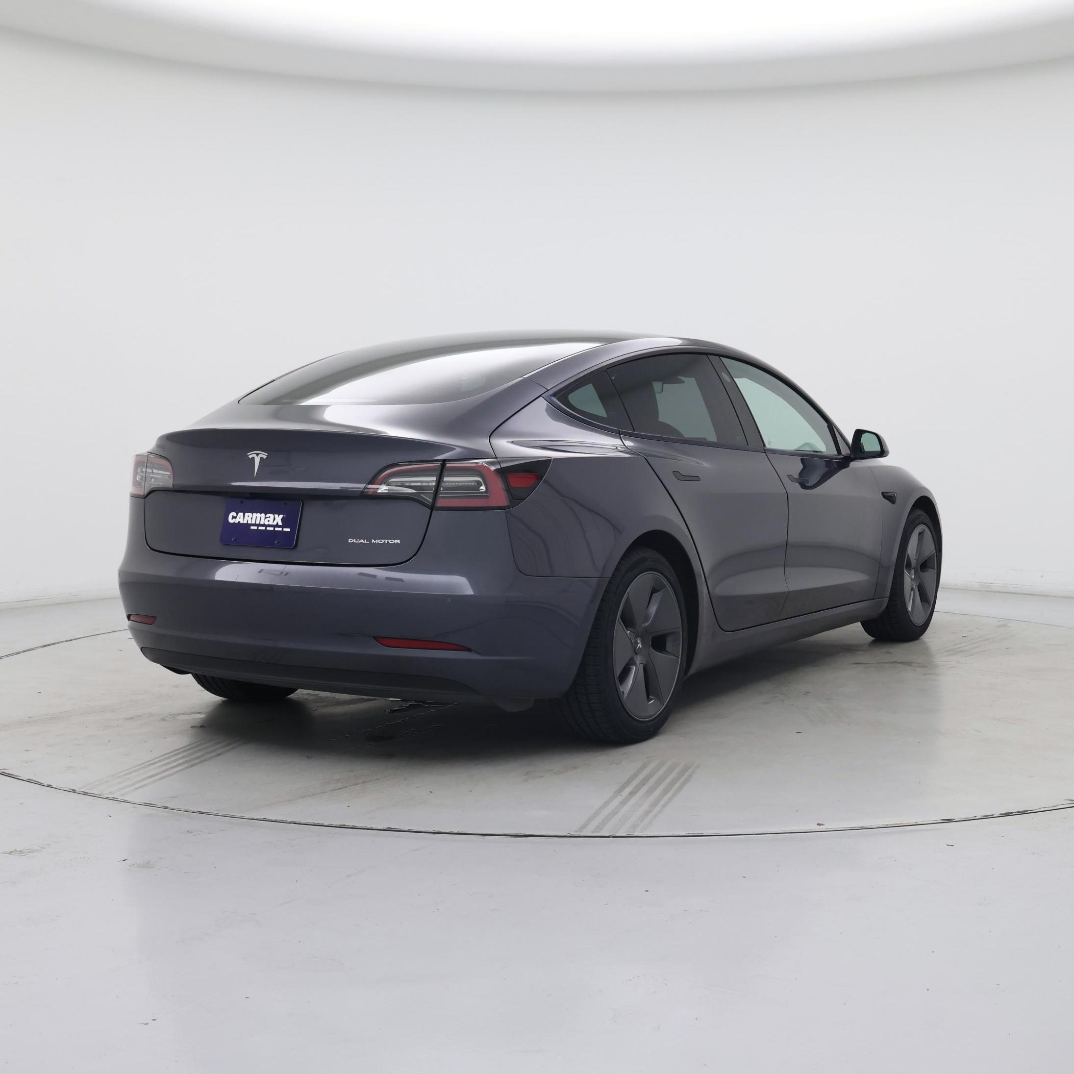 Thumbnail: 2022 Tesla Model 3 - 8