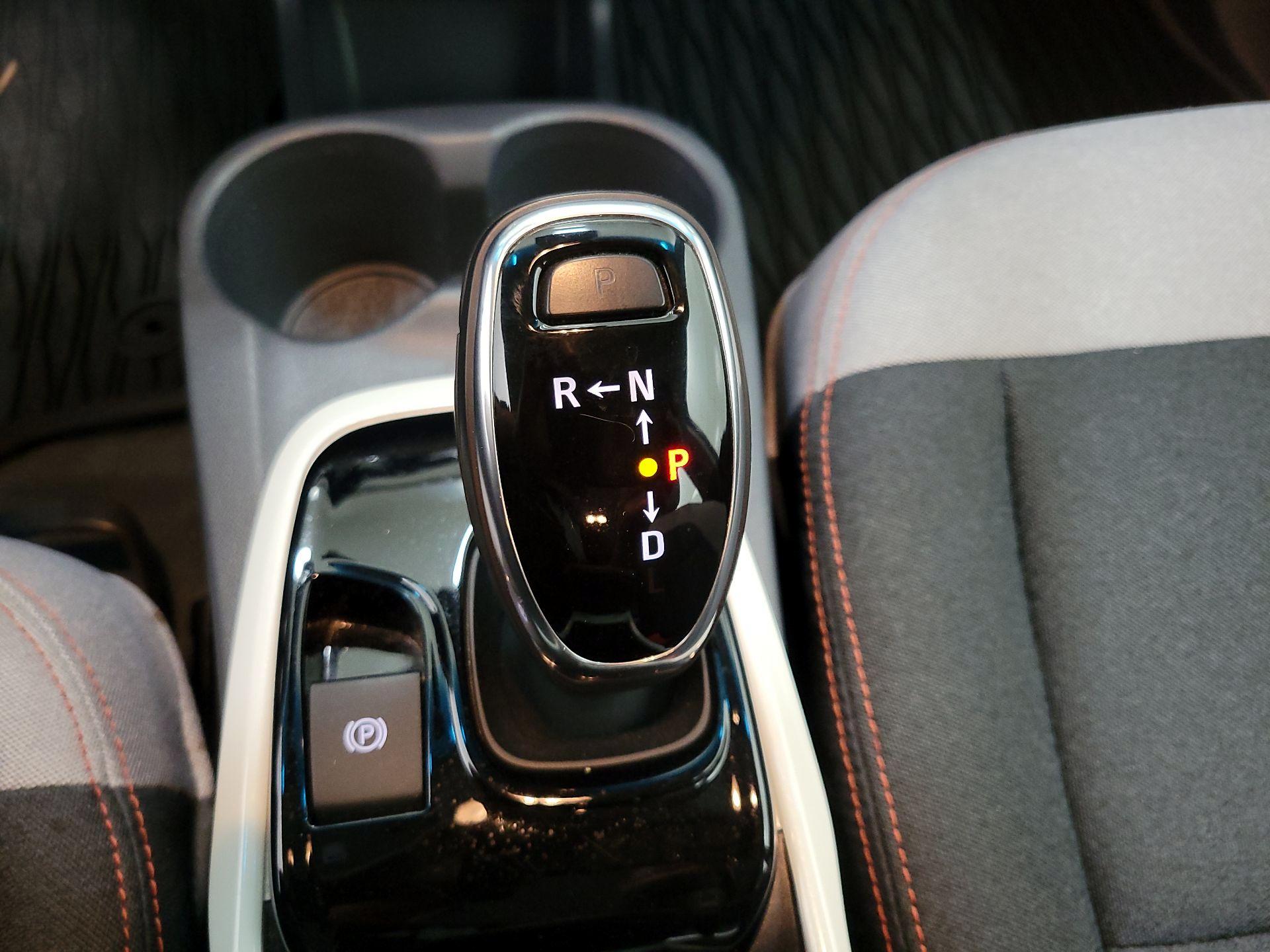 Thumbnail: 2021 Chevrolet Bolt EV - 17
