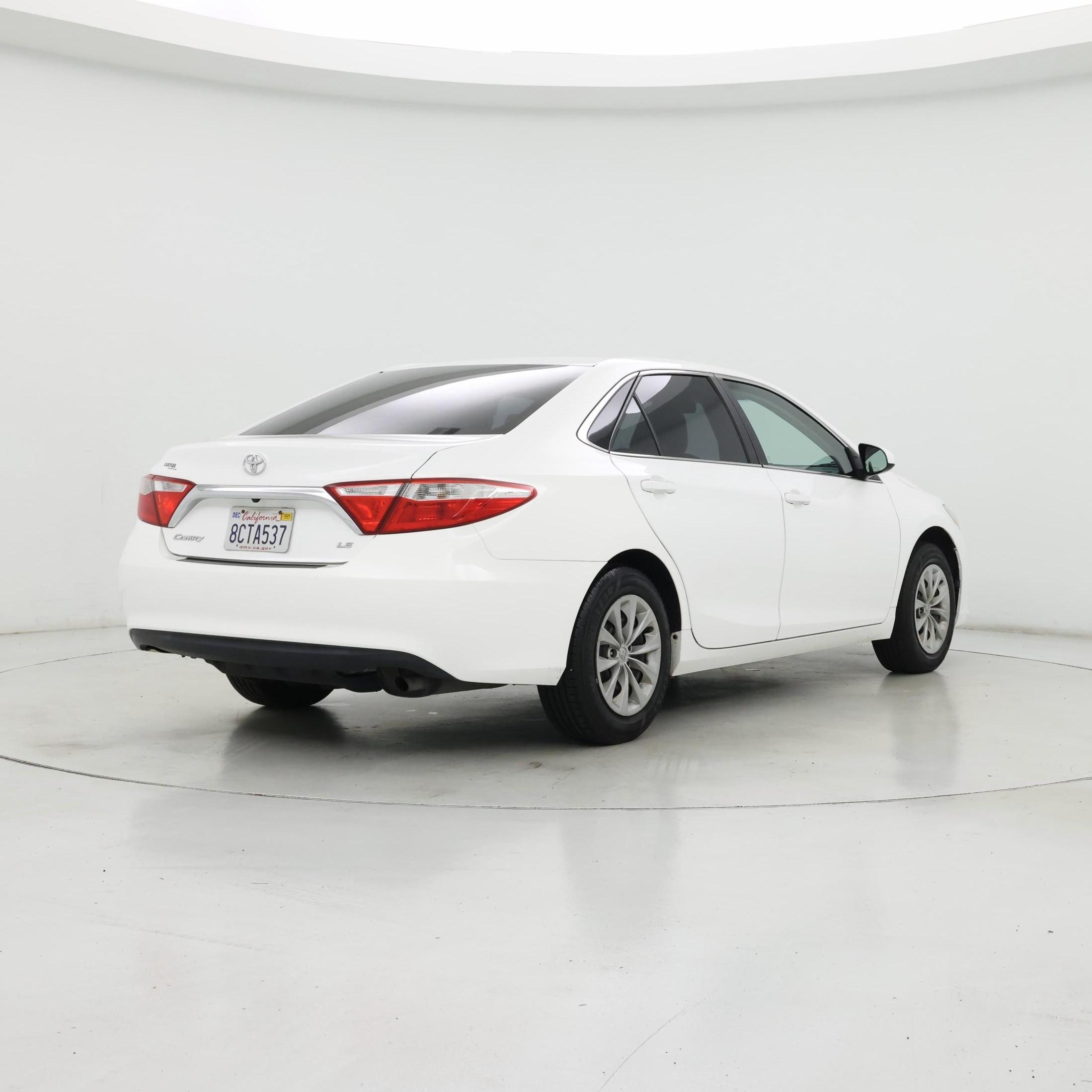Thumbnail: 2017 Toyota Camry - 8