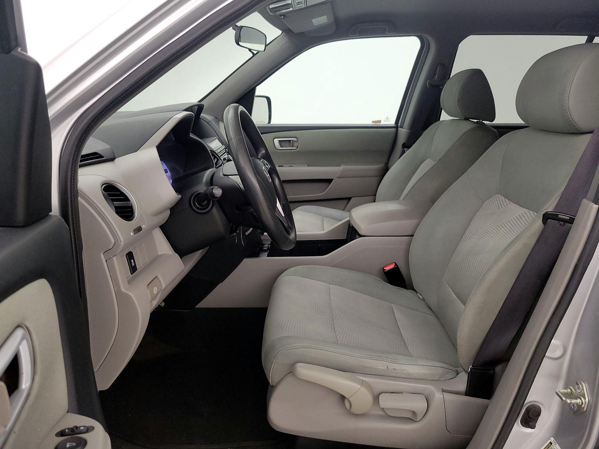 Thumbnail: 2015 Honda Pilot - 11