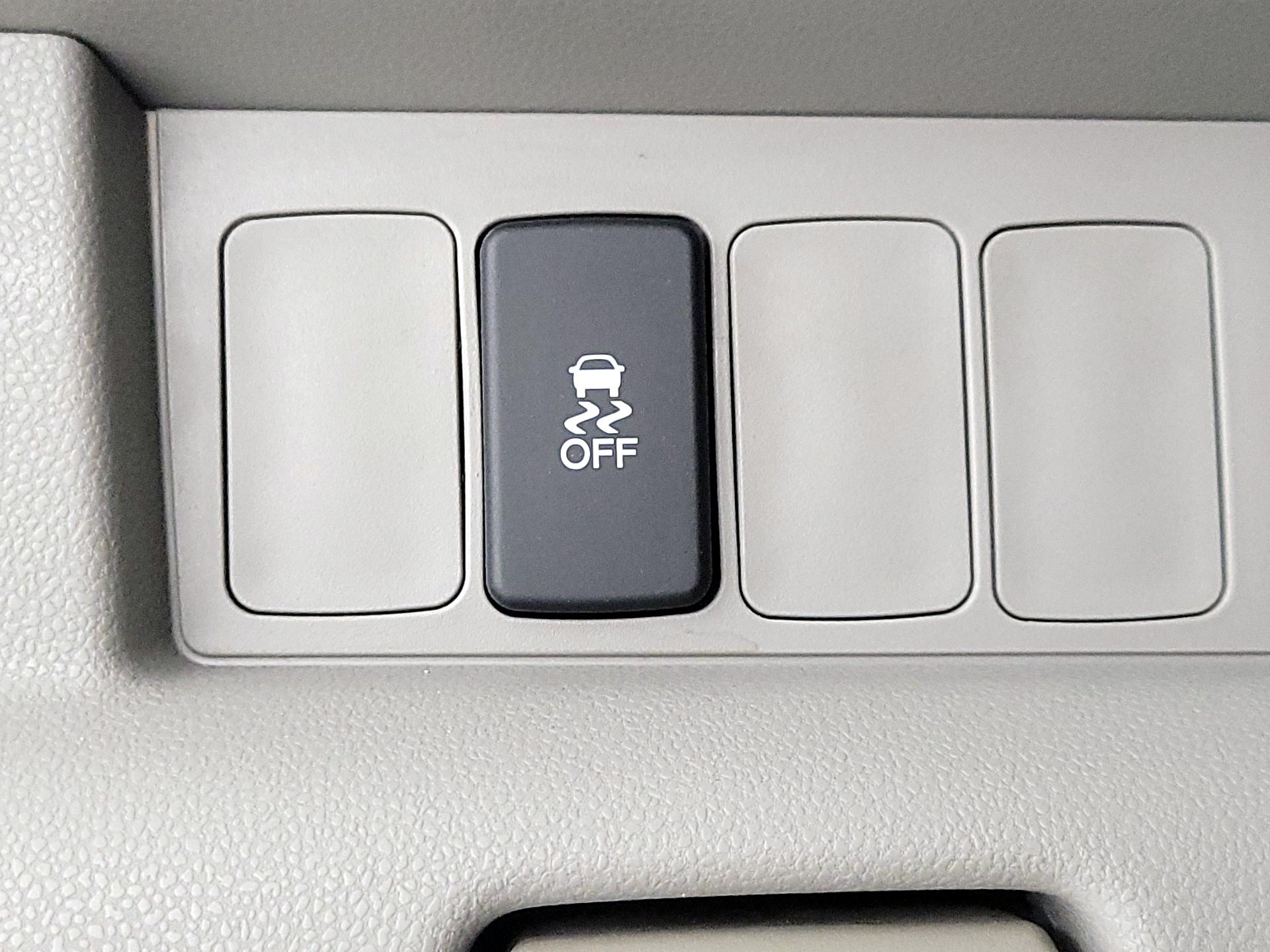 Thumbnail: 2015 Honda Pilot - 13