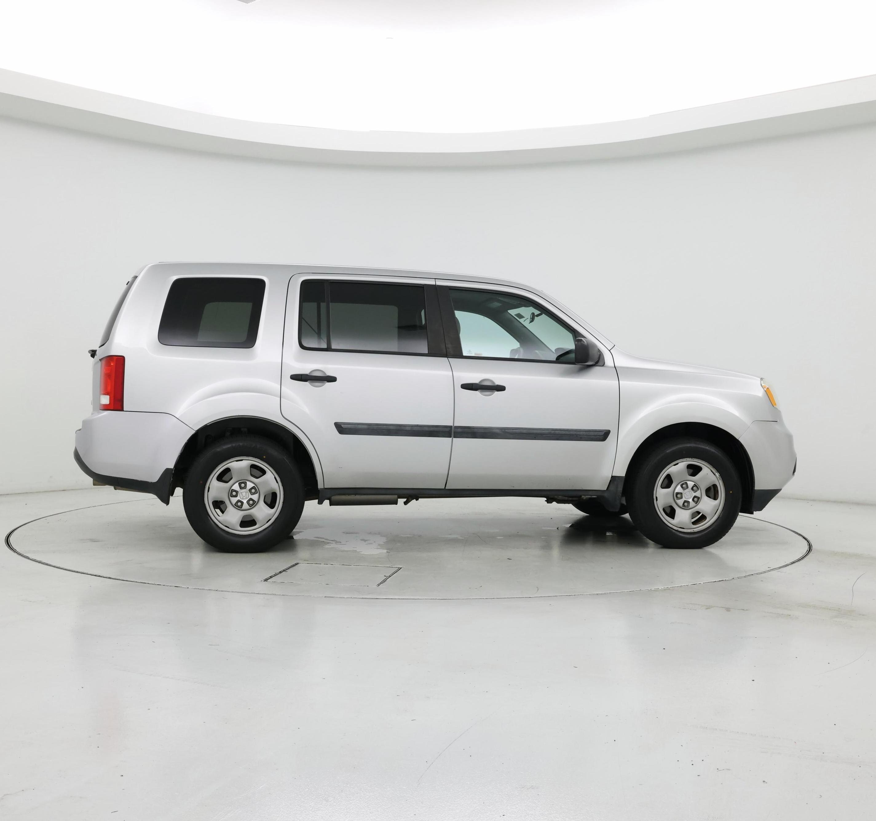 Thumbnail: 2015 Honda Pilot - 7