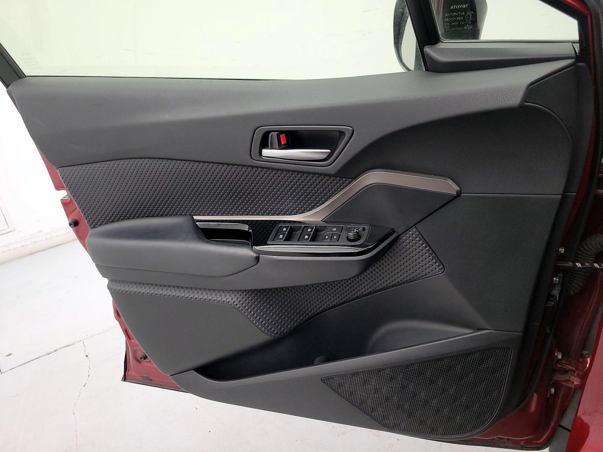 Thumbnail: 2019 Toyota C-HR - 12
