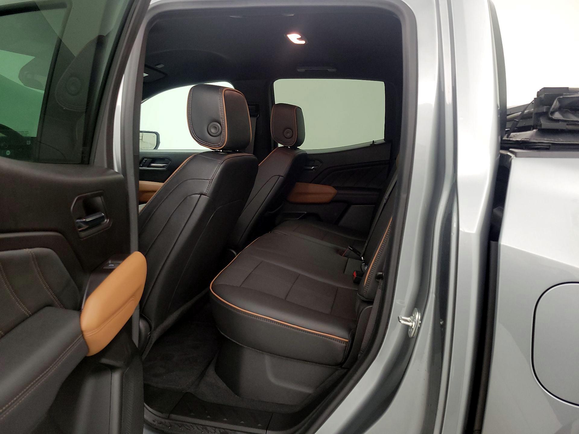 Thumbnail: 2024 GMC Canyon - 19