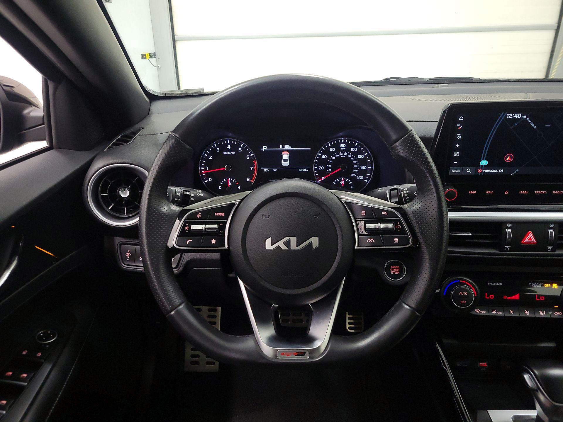 Thumbnail: 2024 Kia Forte - 10