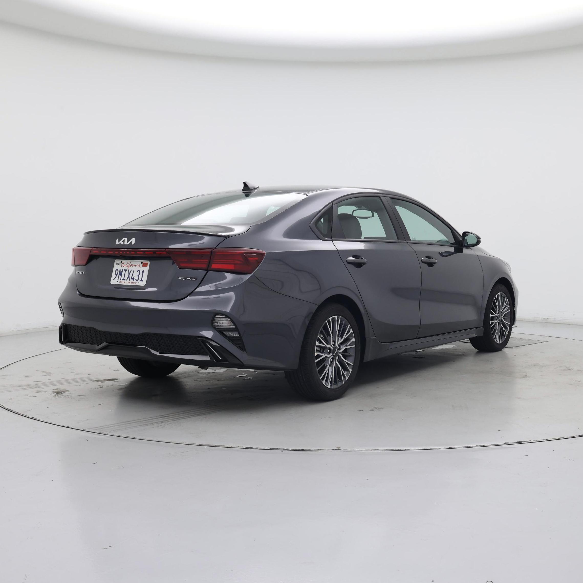 Thumbnail: 2024 Kia Forte - 8