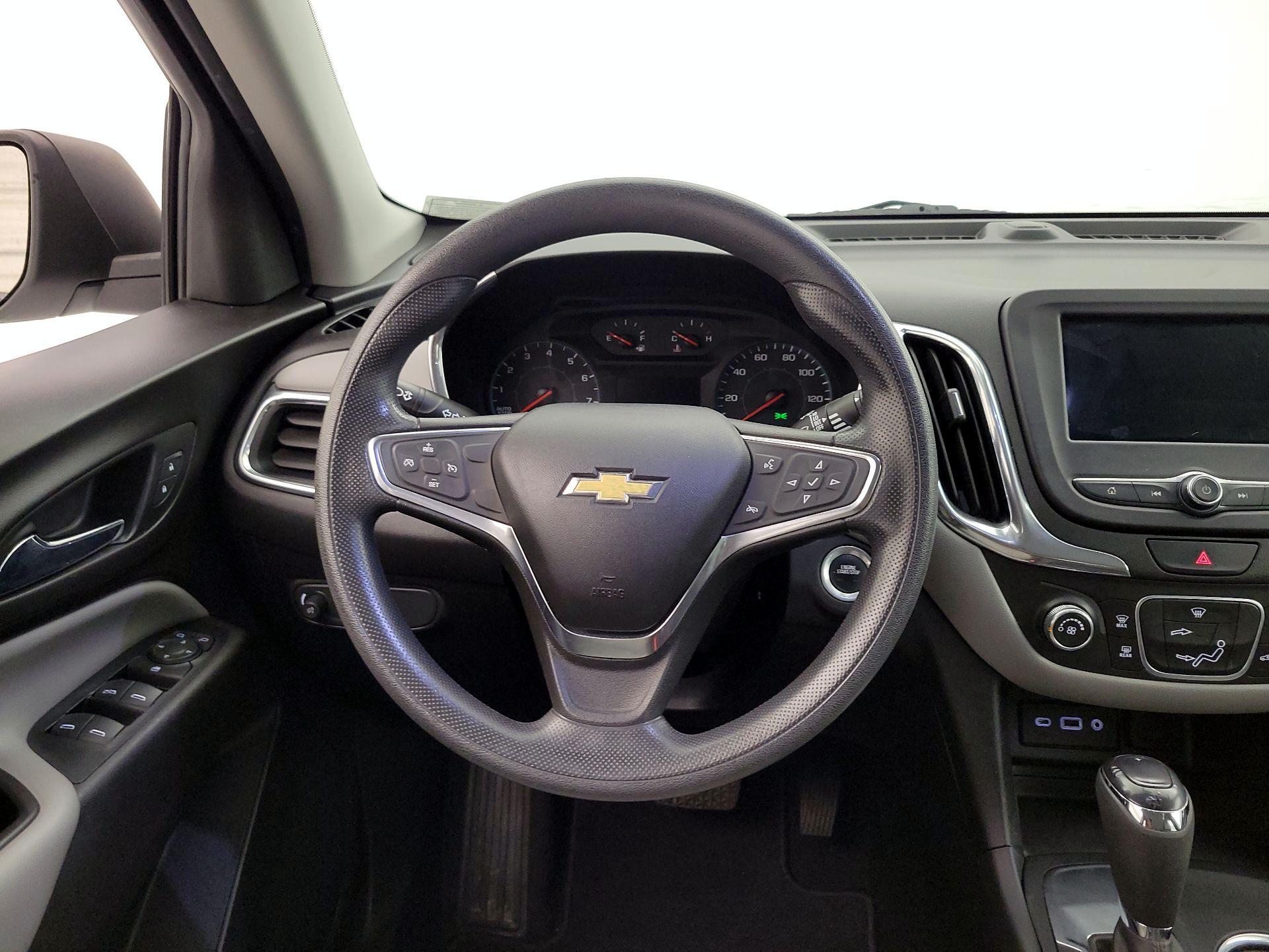 Thumbnail: 2019 Chevrolet Equinox - 10