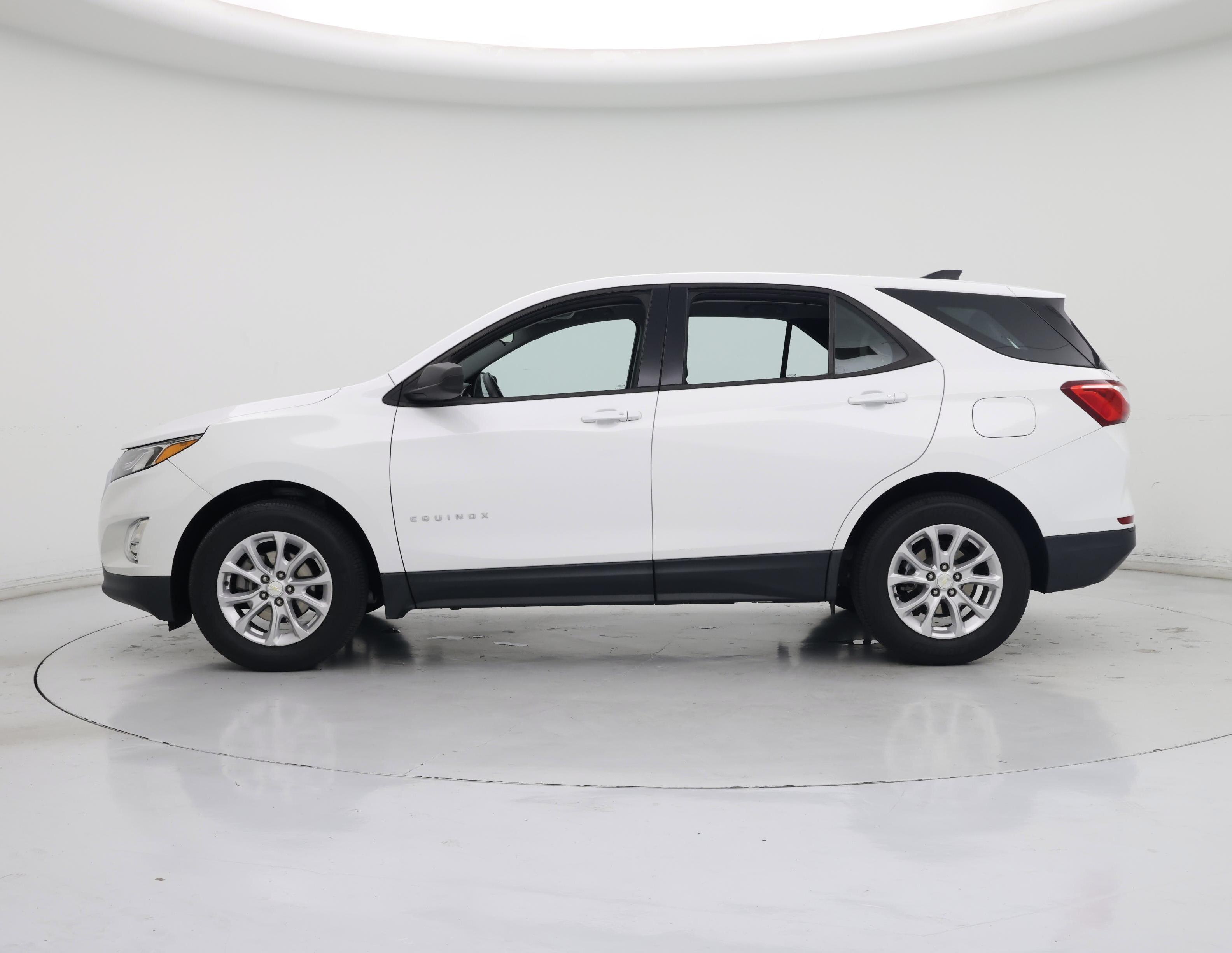Thumbnail: 2019 Chevrolet Equinox - 3