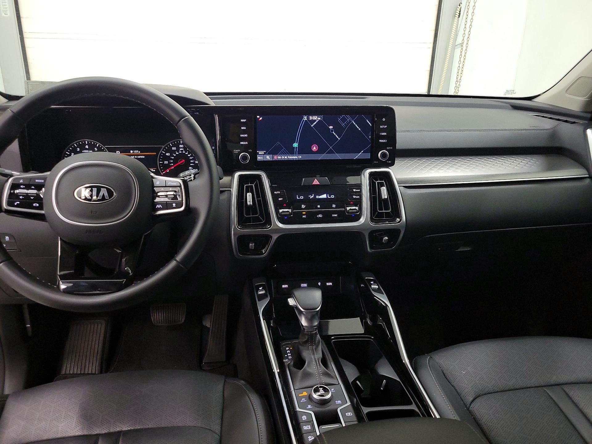 Thumbnail: 2021 Kia Sorento - 9