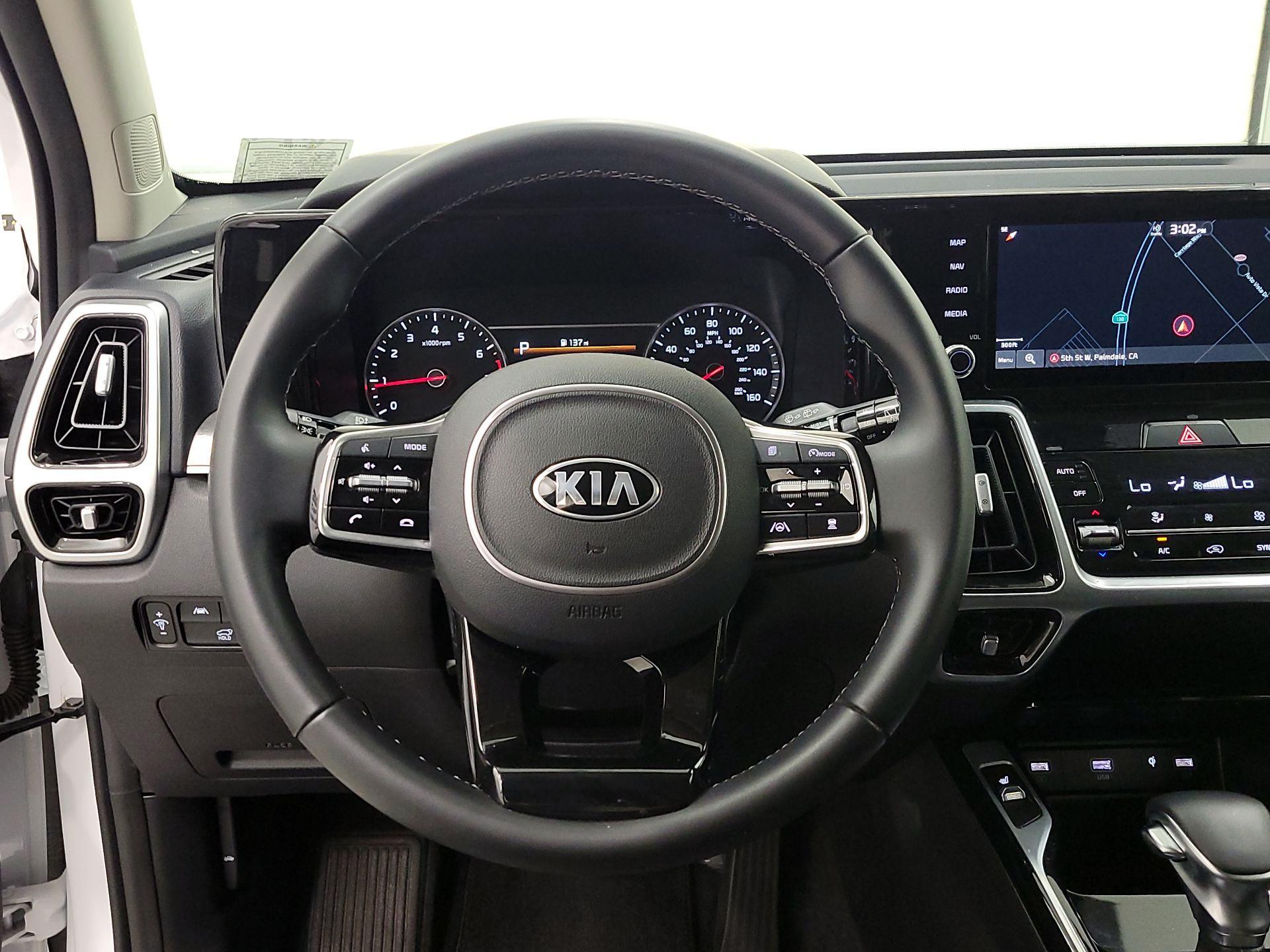 Thumbnail: 2021 Kia Sorento - 10