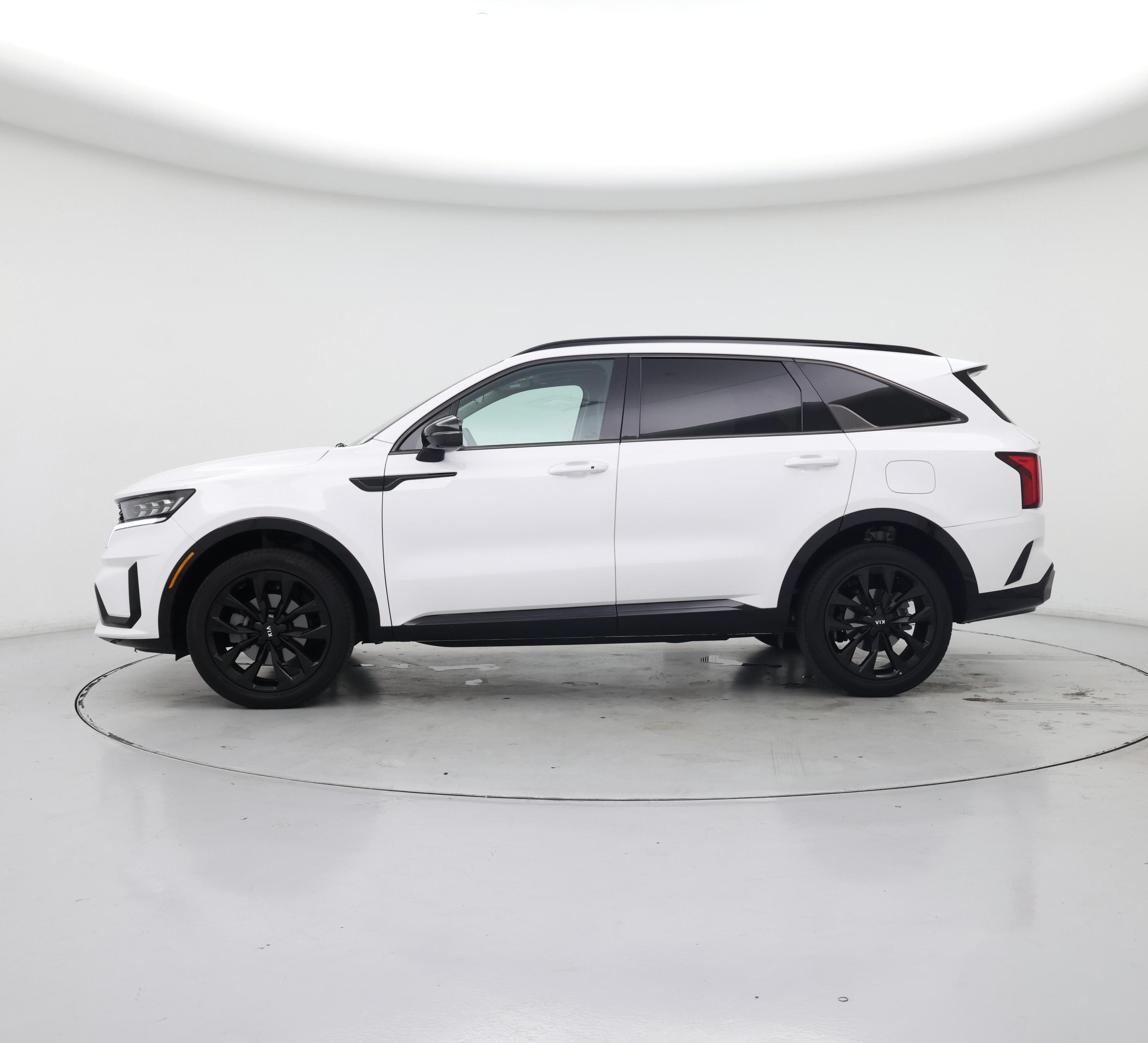 Thumbnail: 2021 Kia Sorento - 3