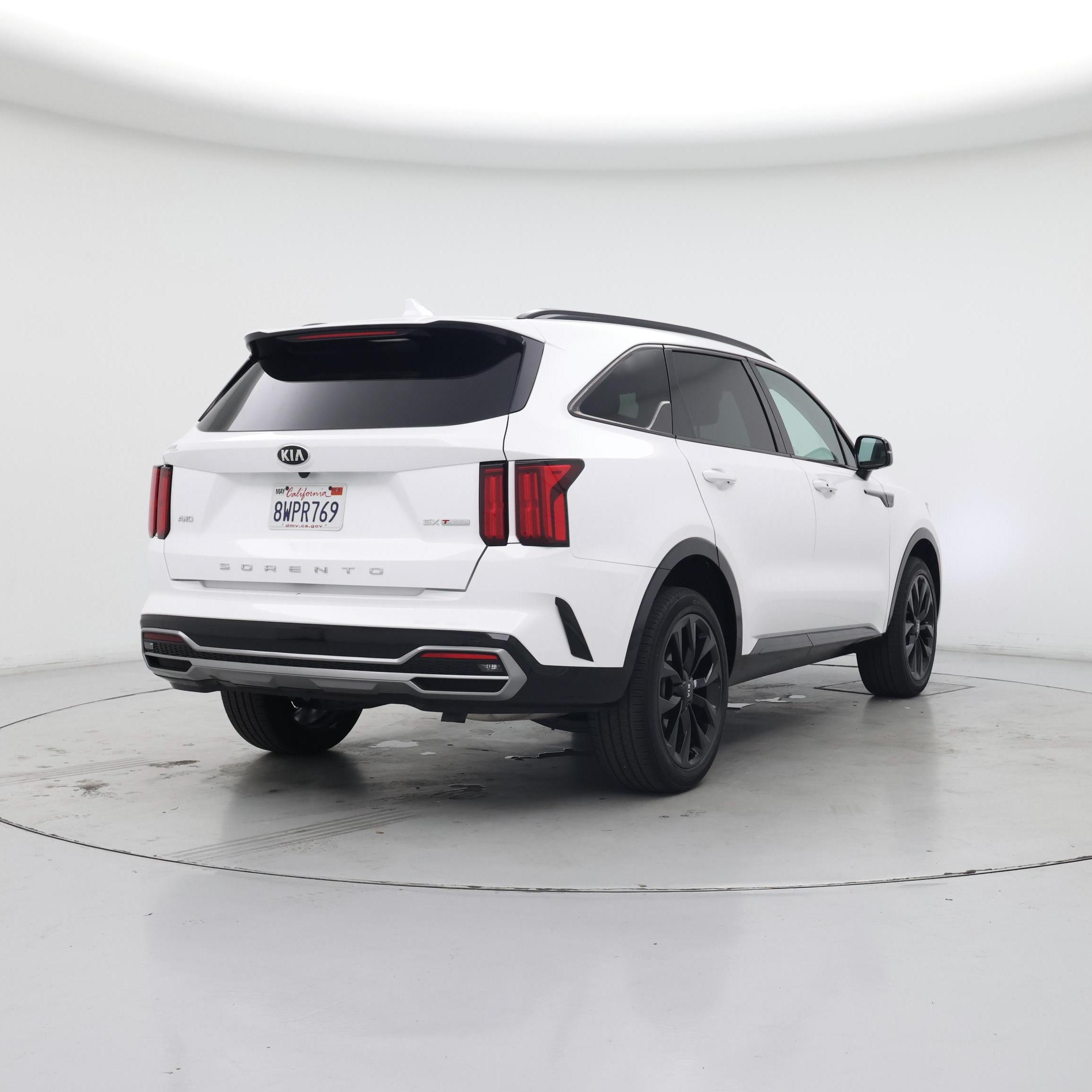 Thumbnail: 2021 Kia Sorento - 8