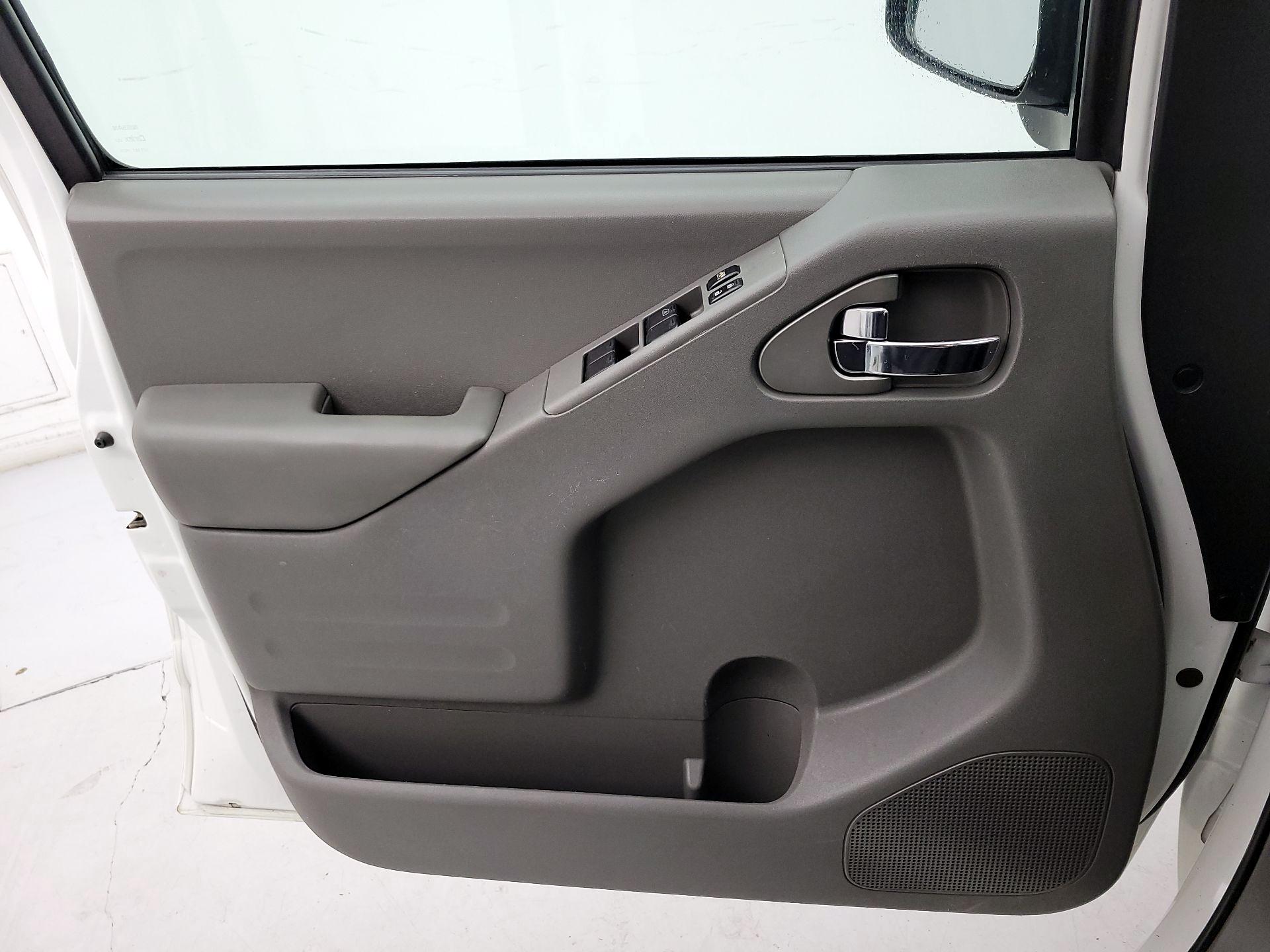 Thumbnail: 2016 Nissan Frontier - 12