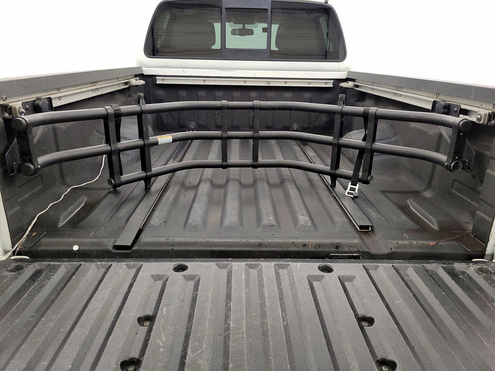 Thumbnail: 2016 Nissan Frontier - 19