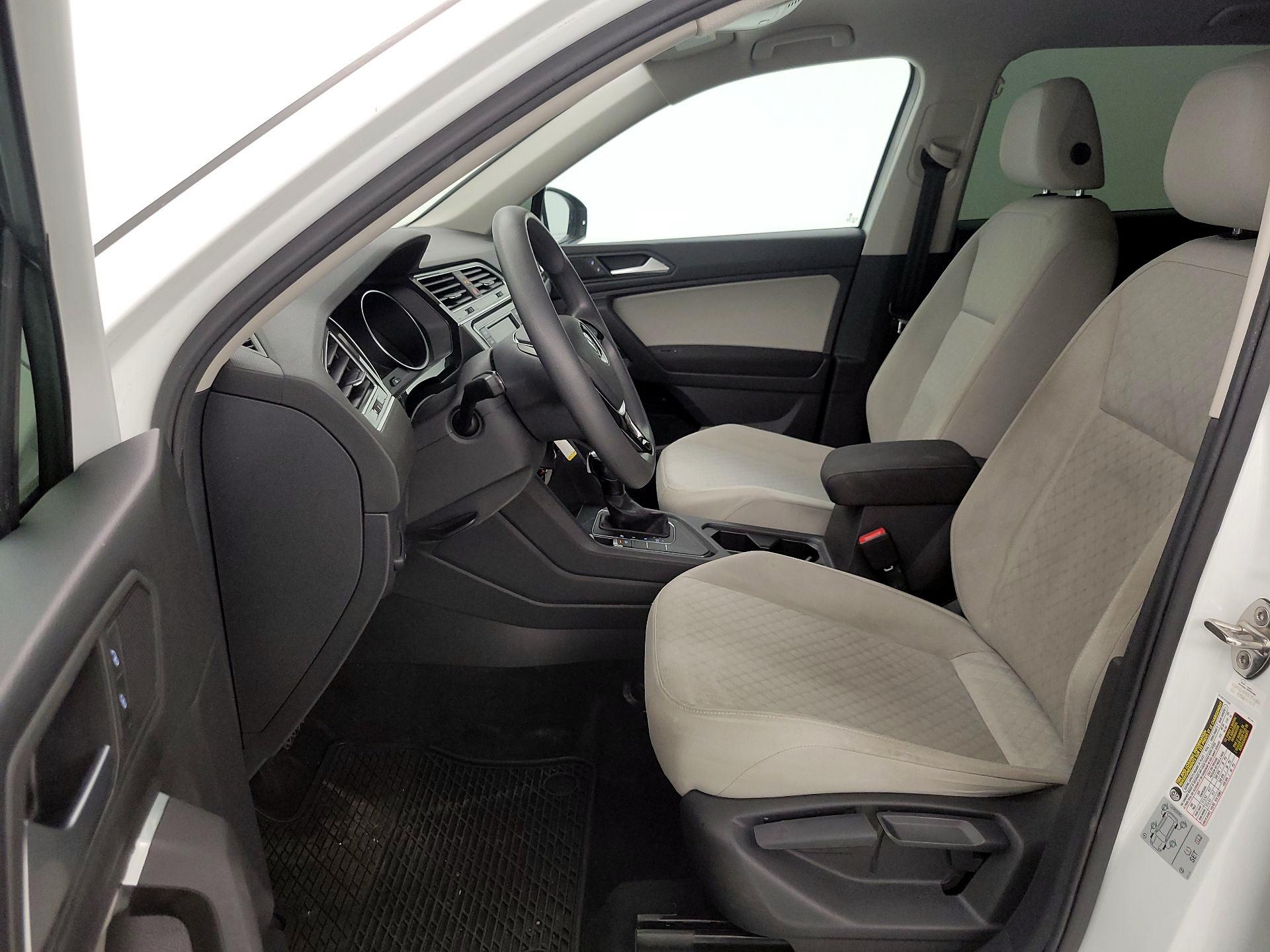 Thumbnail: 2019 Volkswagen Tiguan - 11