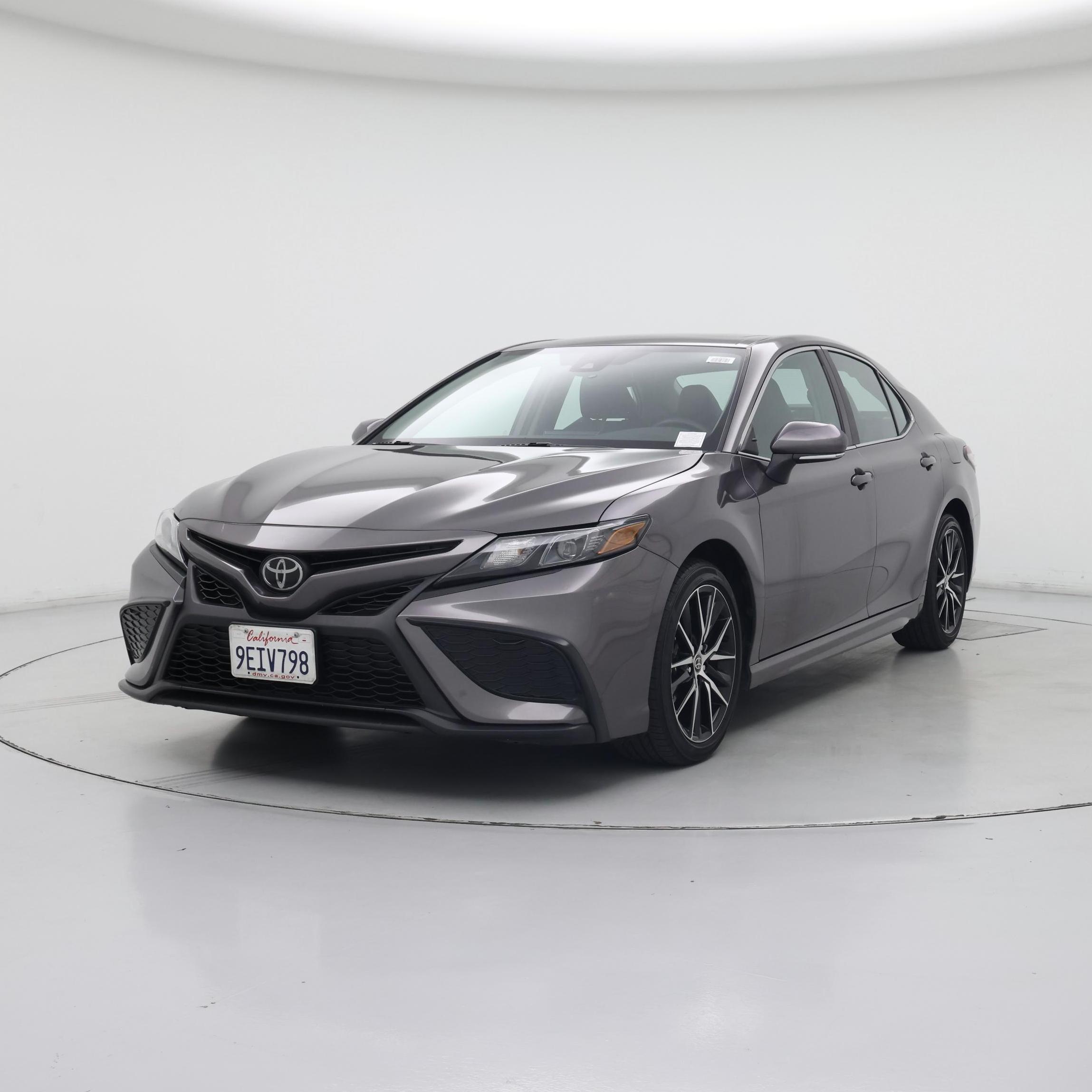 Thumbnail: 2023 Toyota Camry - 4